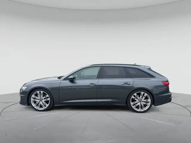 Audi S6 view 6