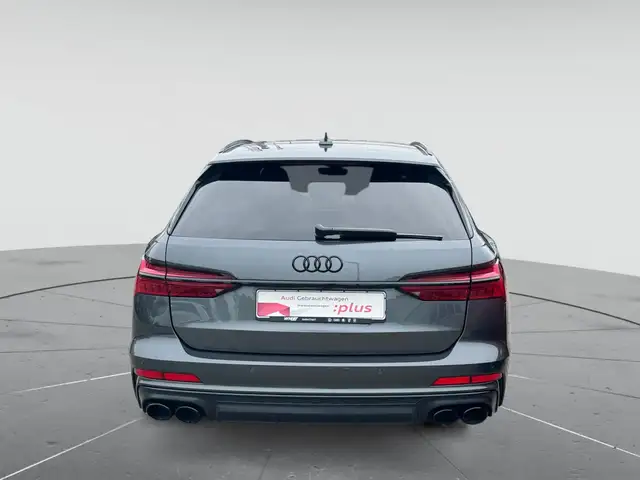 Audi S6 view 7