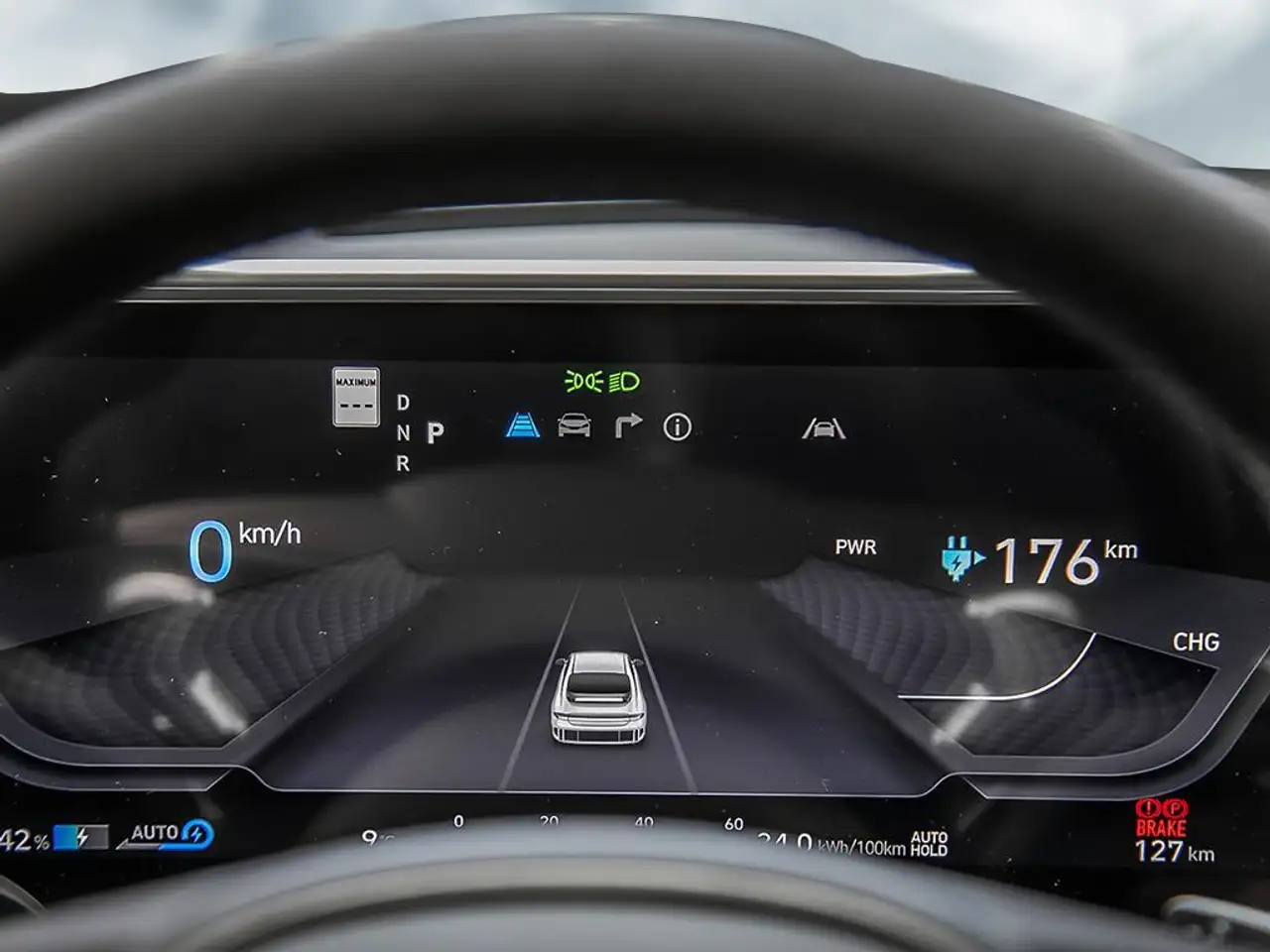 Hyundai IONIQ 6 снимка Hyundai IONIQ 6