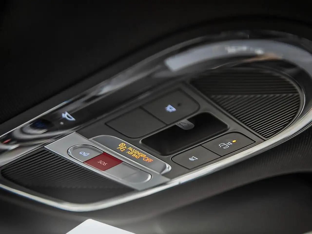 Hyundai IONIQ 6 снимка Hyundai IONIQ 6