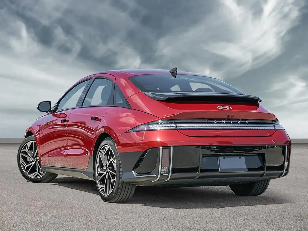 Hyundai IONIQ 6 снимка Hyundai IONIQ 6