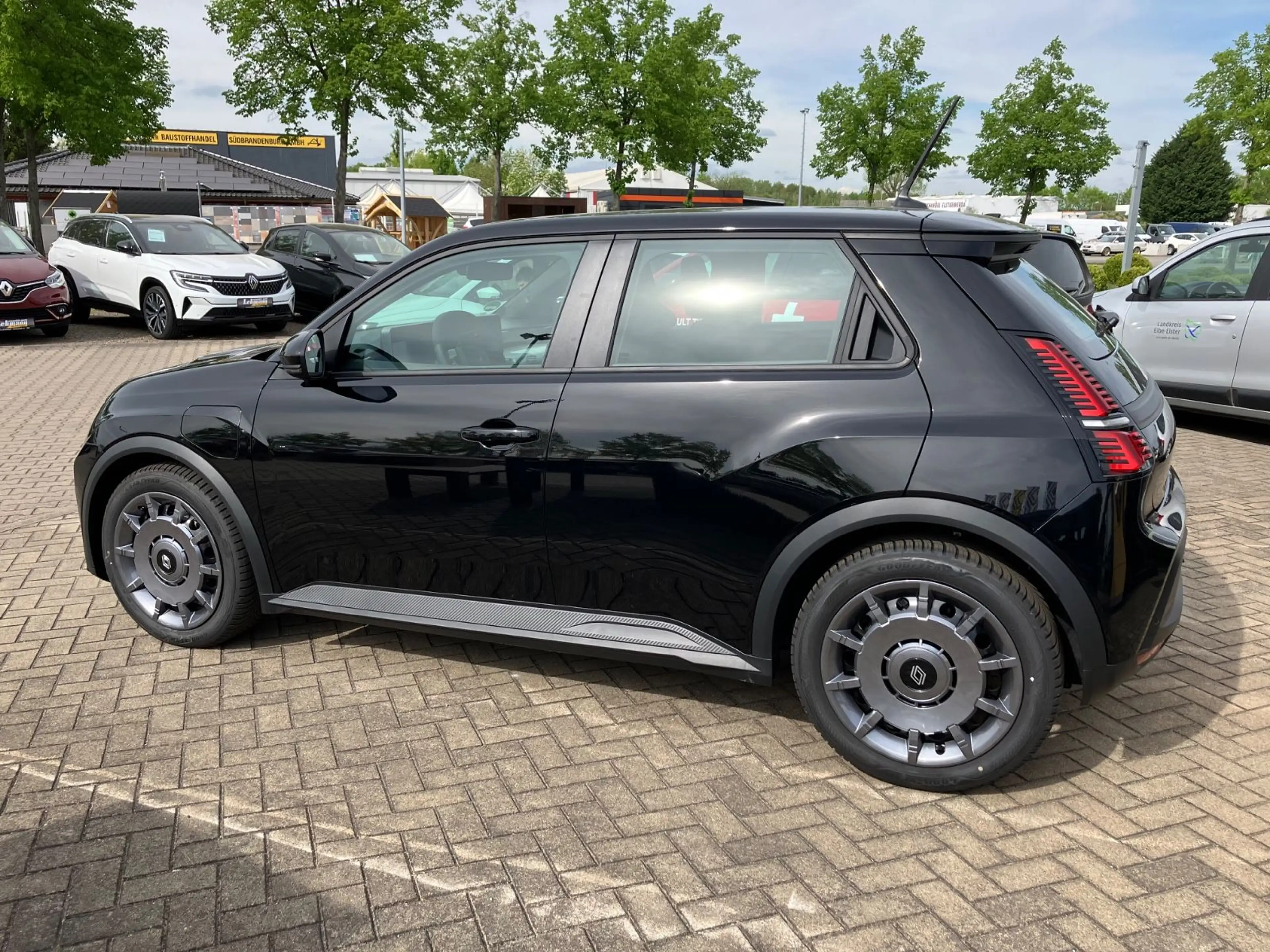 Renault R 5 E-Tech Evolution 150 Comfort Range — photo 5