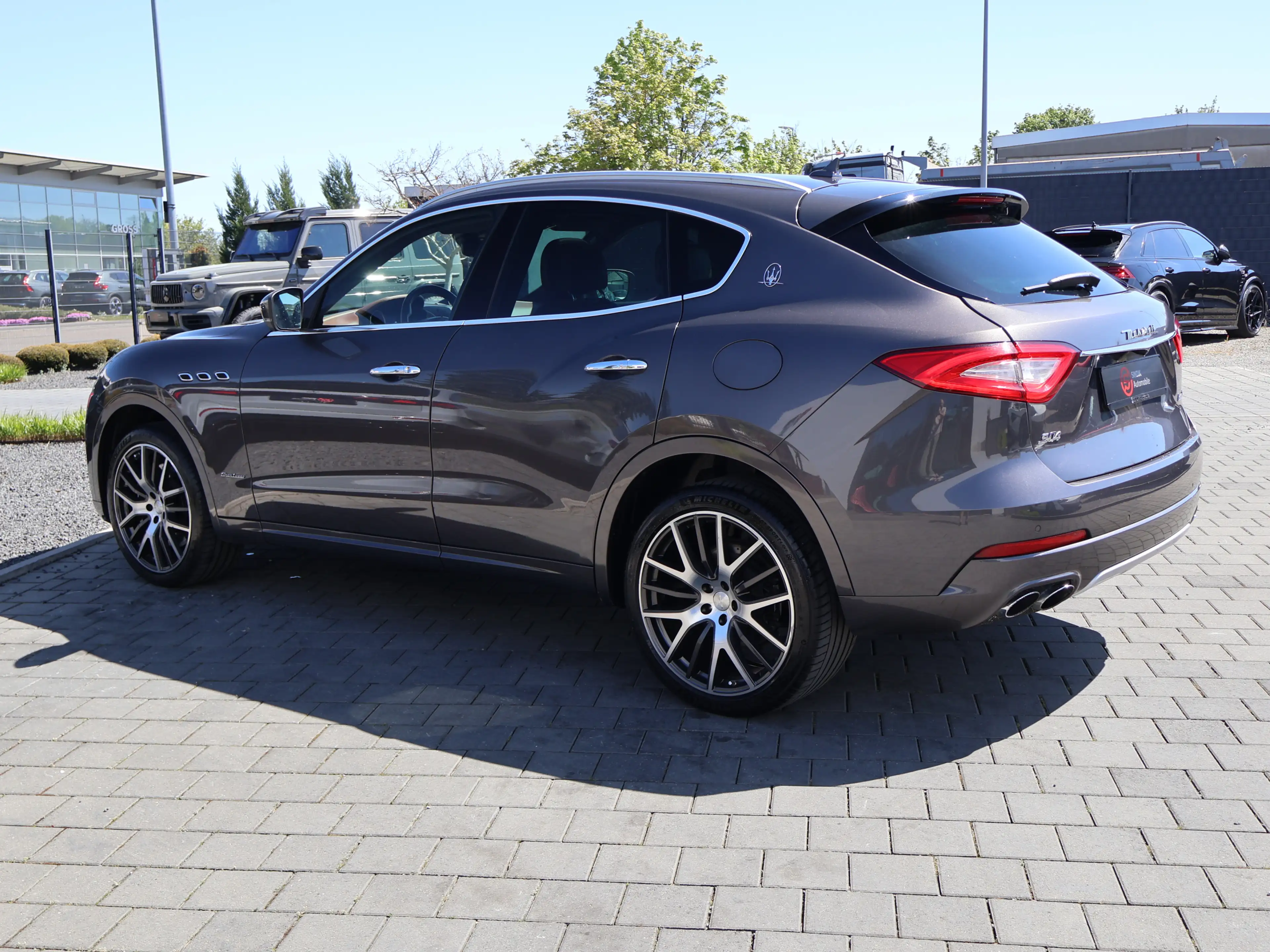 Maserati Levante S Q4 ZEGNA Edition-B&W-Pano-AHK — photo 7