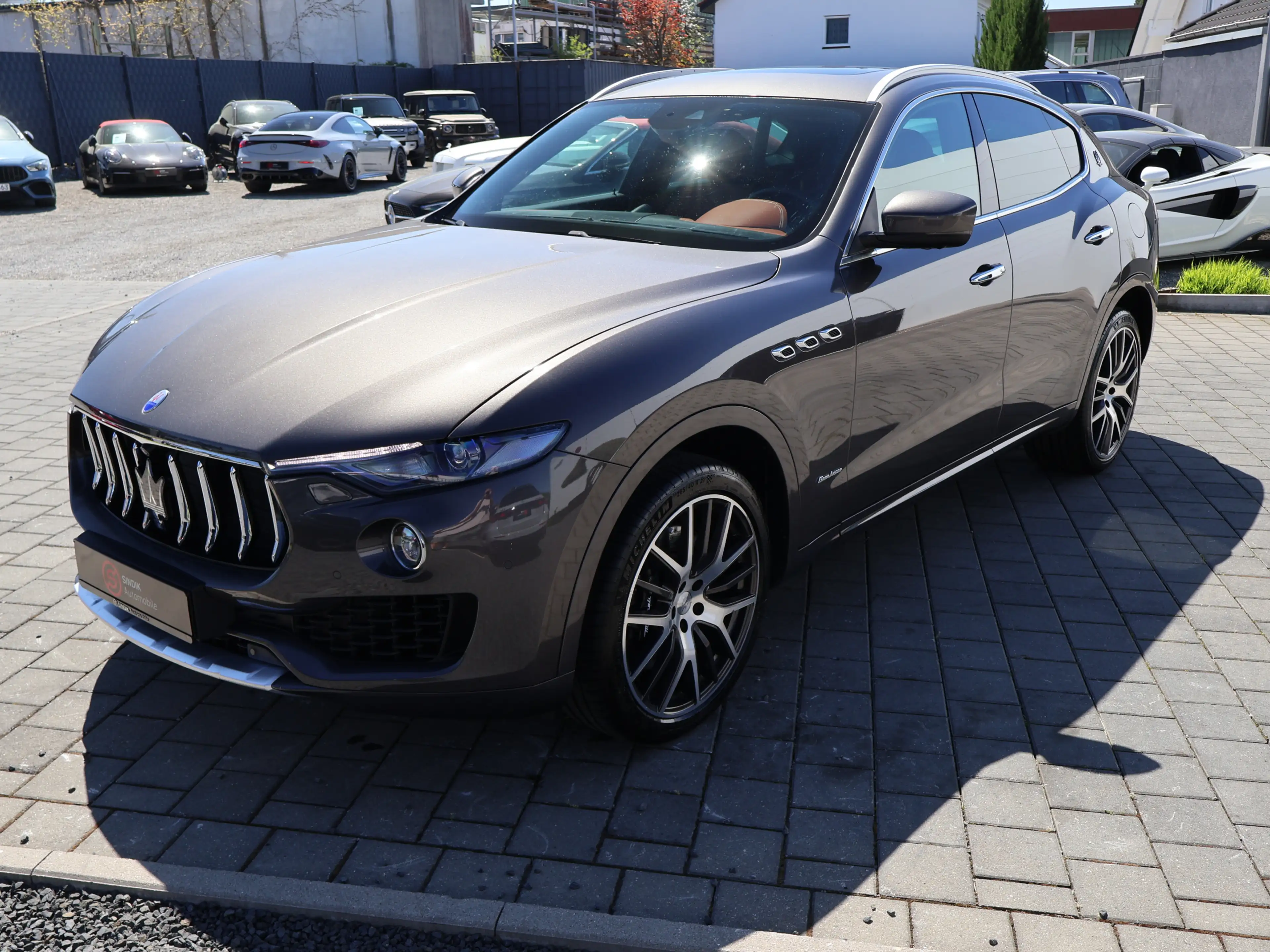 Maserati Levante S Q4 ZEGNA Edition-B&W-Pano-AHK — photo 6