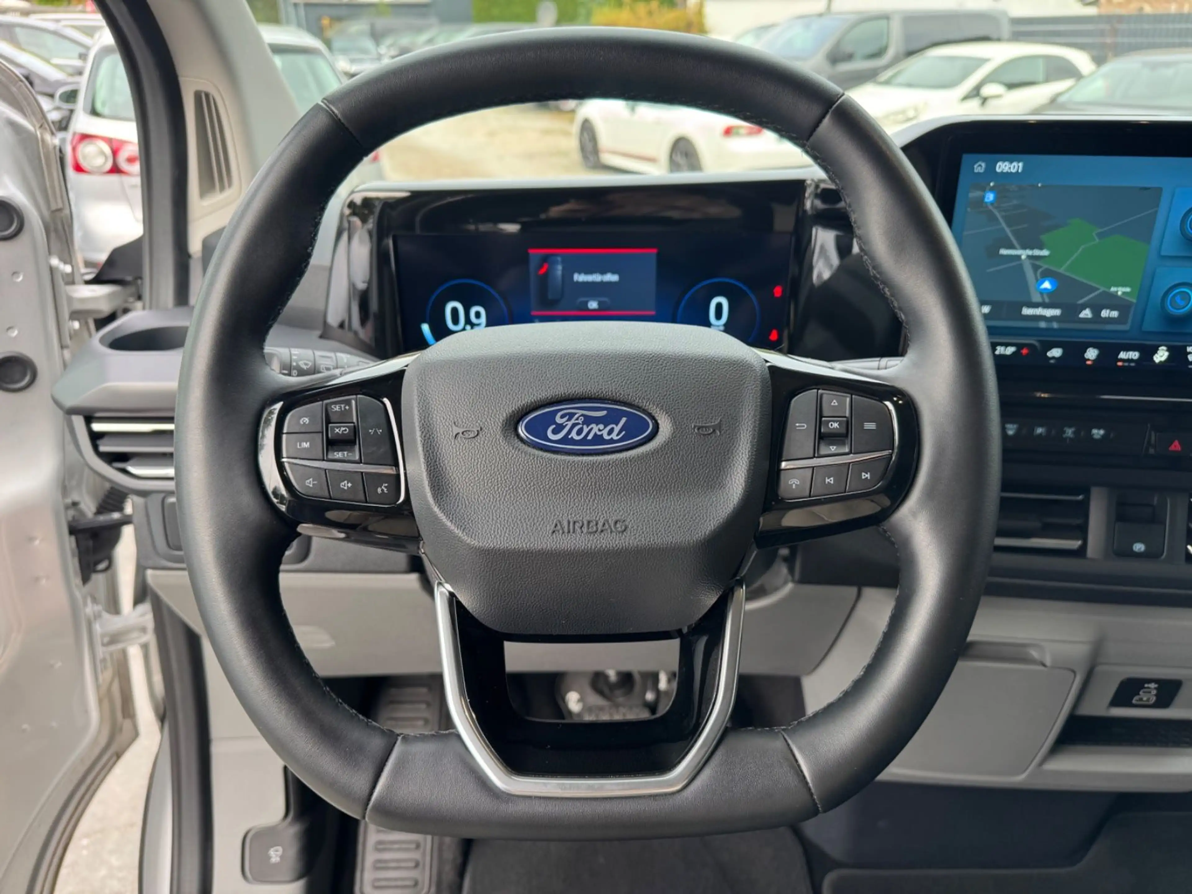 Ford Tourneo Custom Bus 320 L1 Tourneo Titanium — photo 12