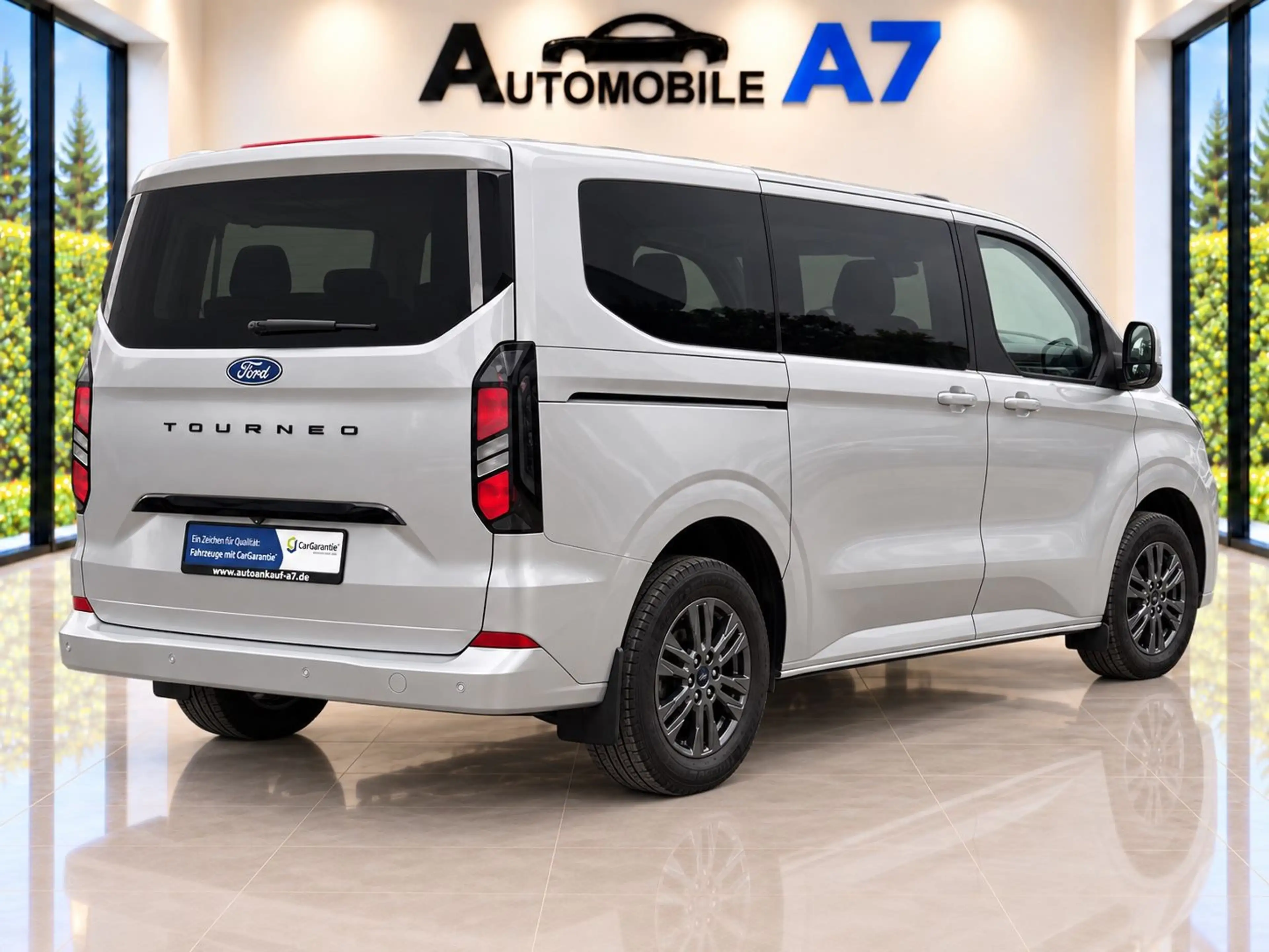 Ford Tourneo Custom Bus 320 L1 Tourneo Titanium — photo 5