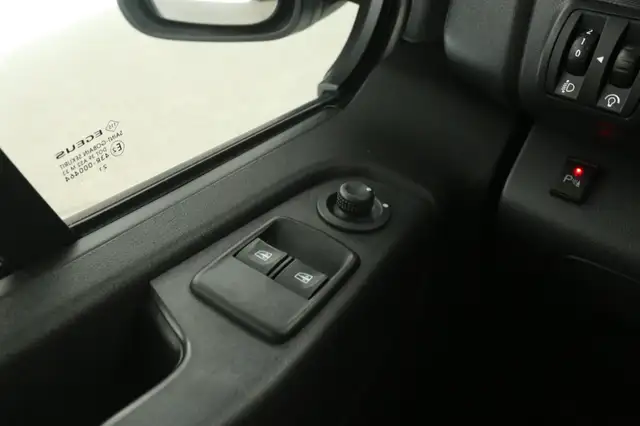 Renault Trafic view 19