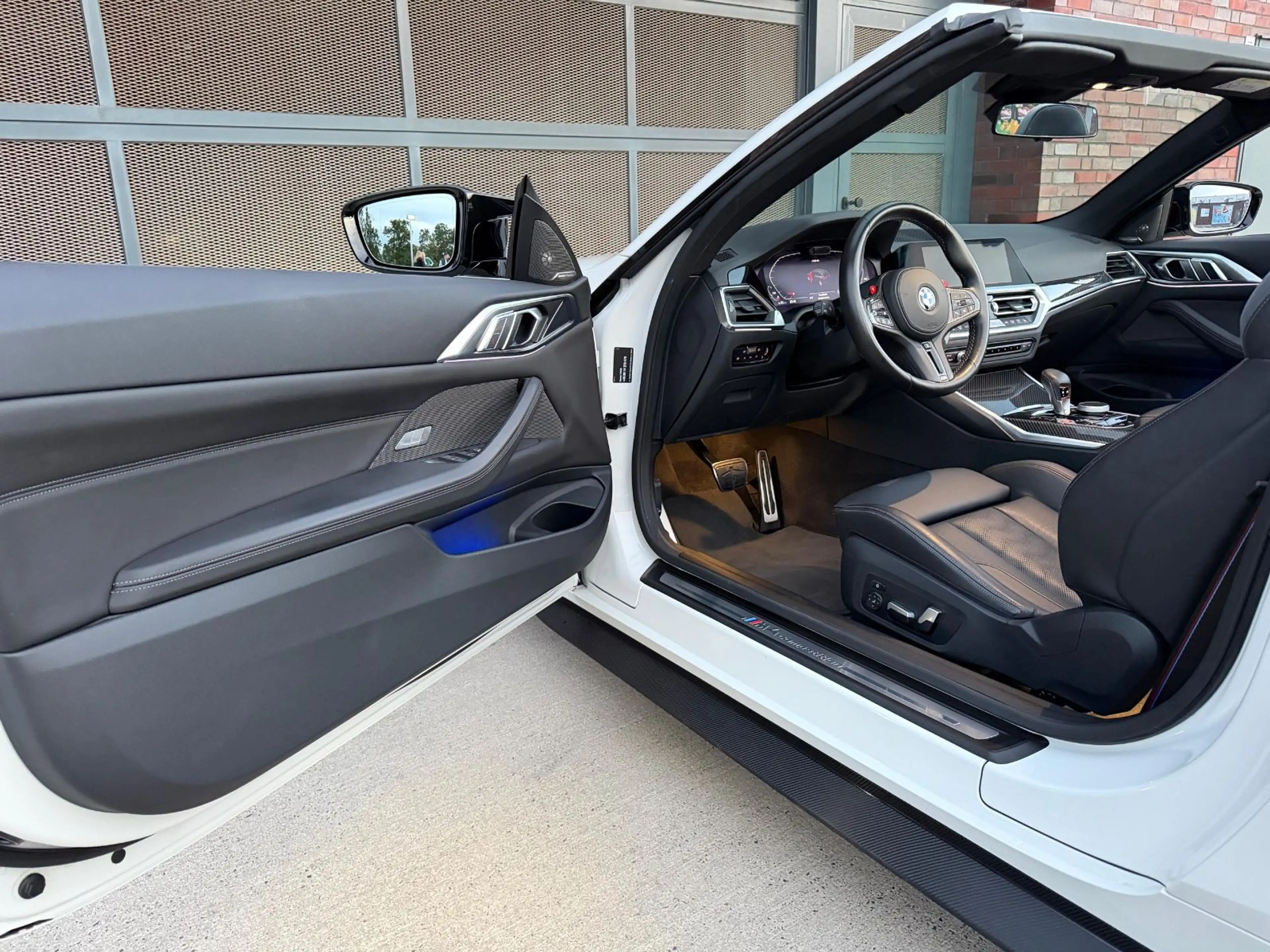 BMW M4 Cabrio xDrive Competition Carbon HUD 360 H&K — photo 12