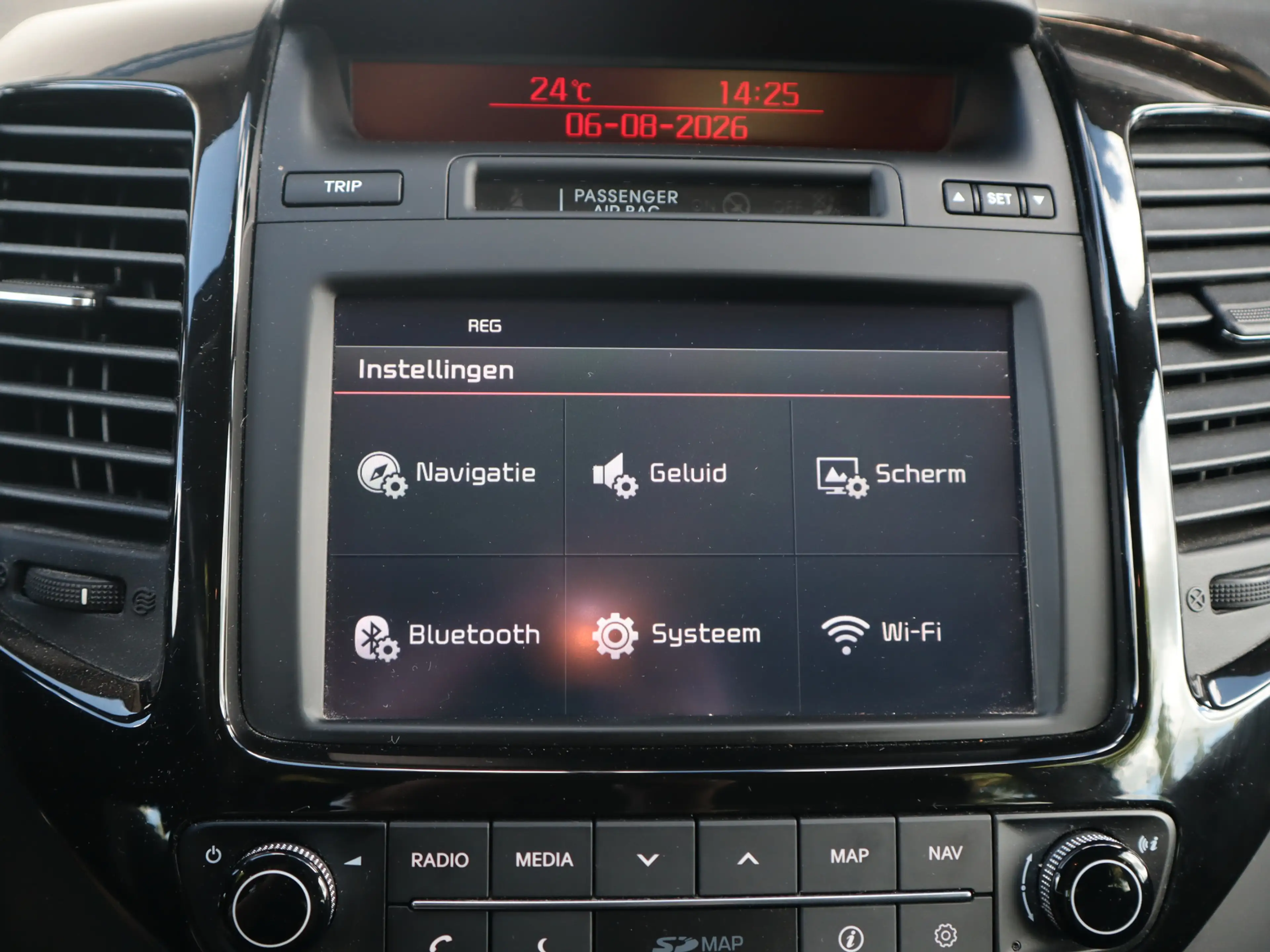Kia Venga 1.4 CVVT DynamicPLusLine / Trekhaak / Camera / Cru — photo 14