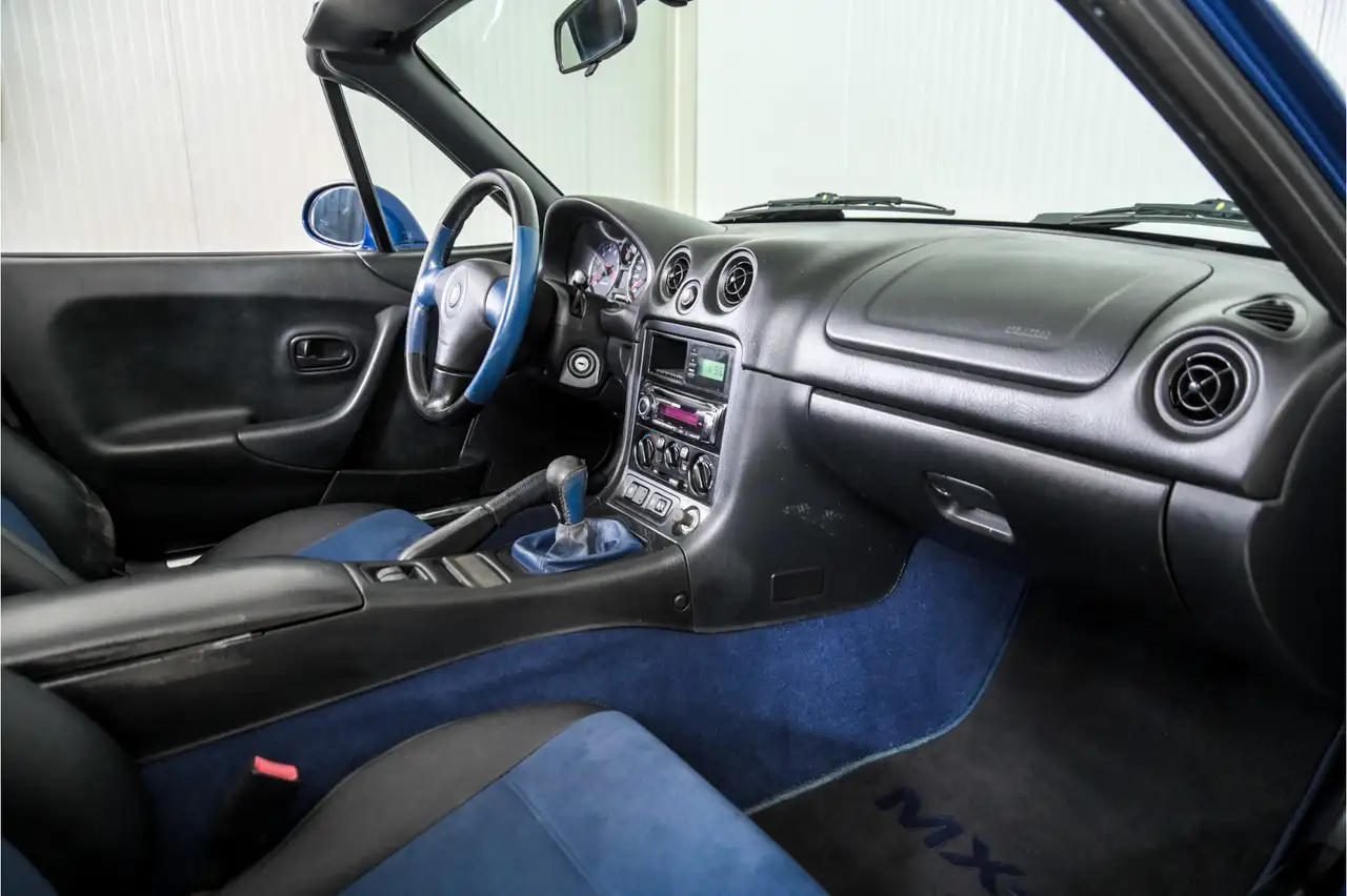 Mazda MX-5 MX5 1.8i 10th Anniversary, foto 8
