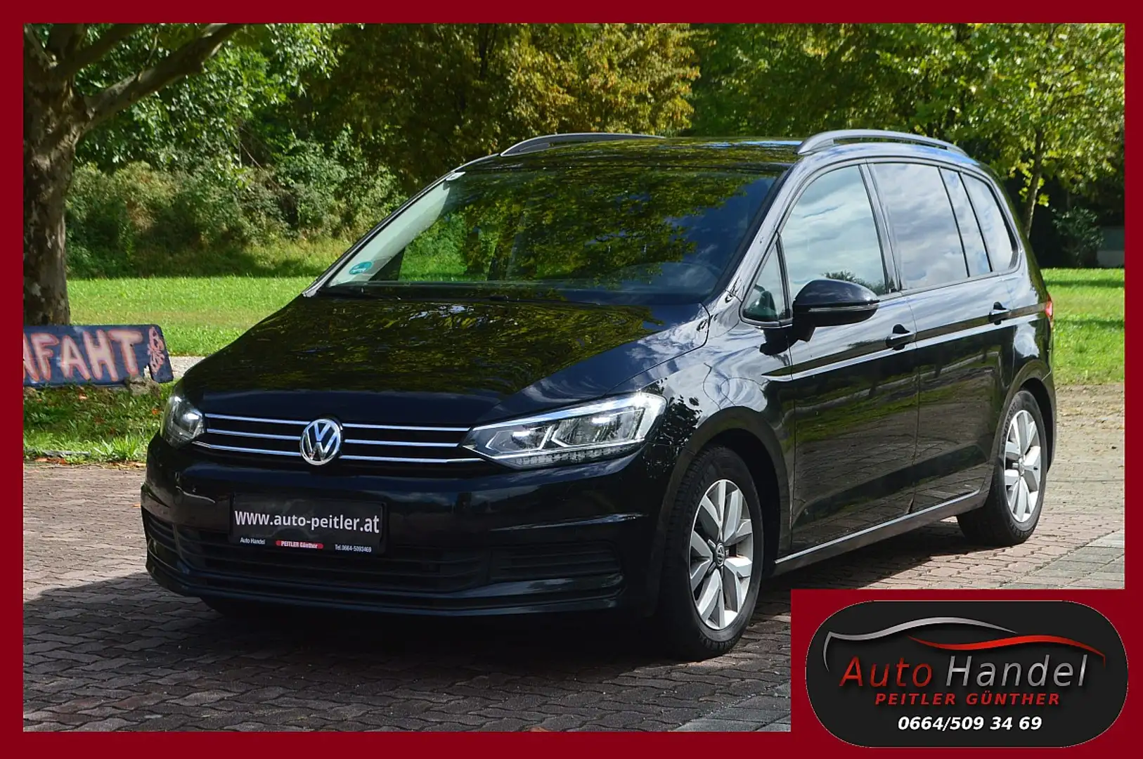 Volkswagen Touran Comfortline 1,6 SCR TDI Zwart - 1