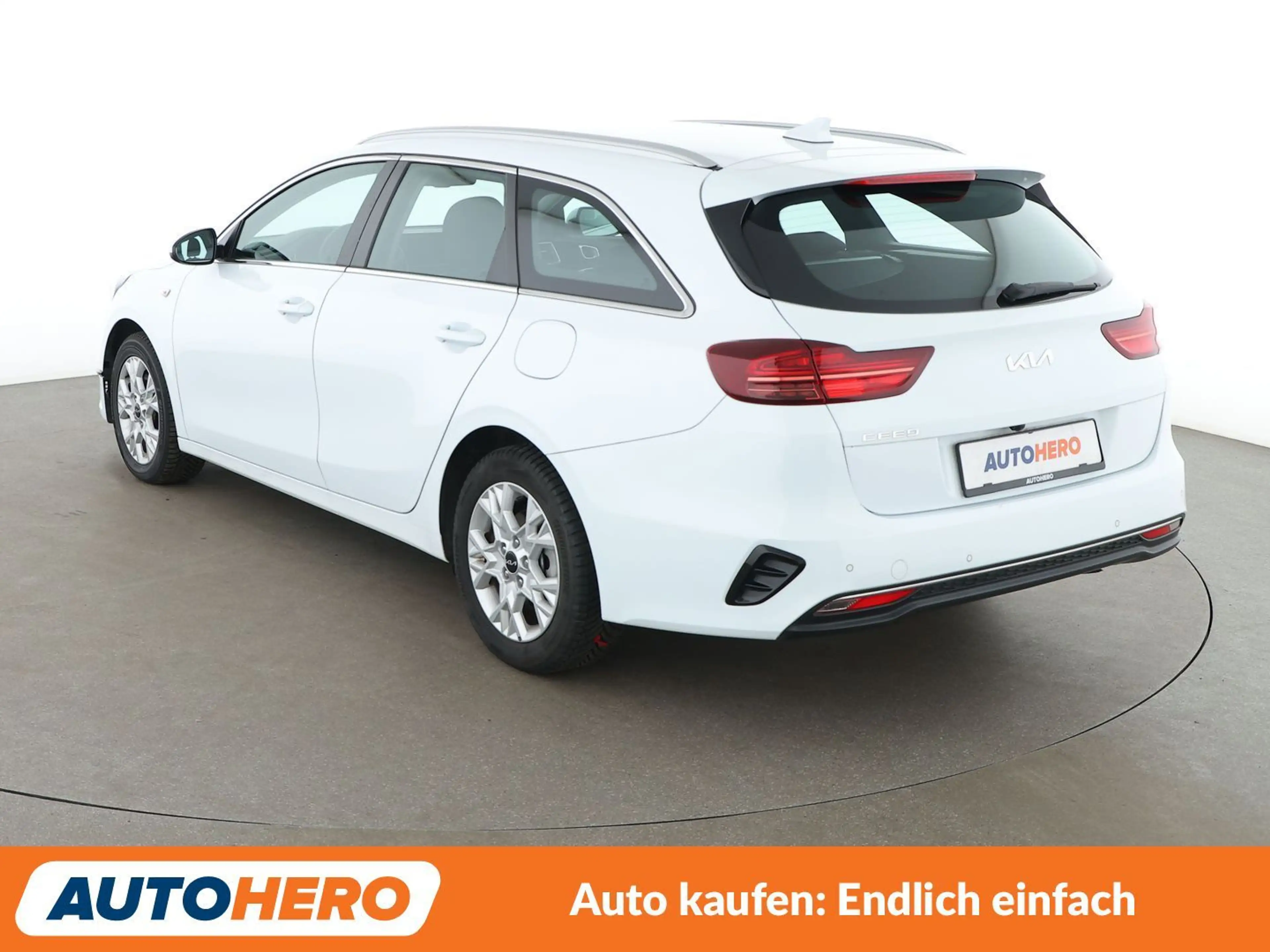 Kia Ceed / cee'd 1.5 TGDI Vision Aut.*NAVI*CAM*TEMPO*SHZ*LHZ*ALU* — photo 4