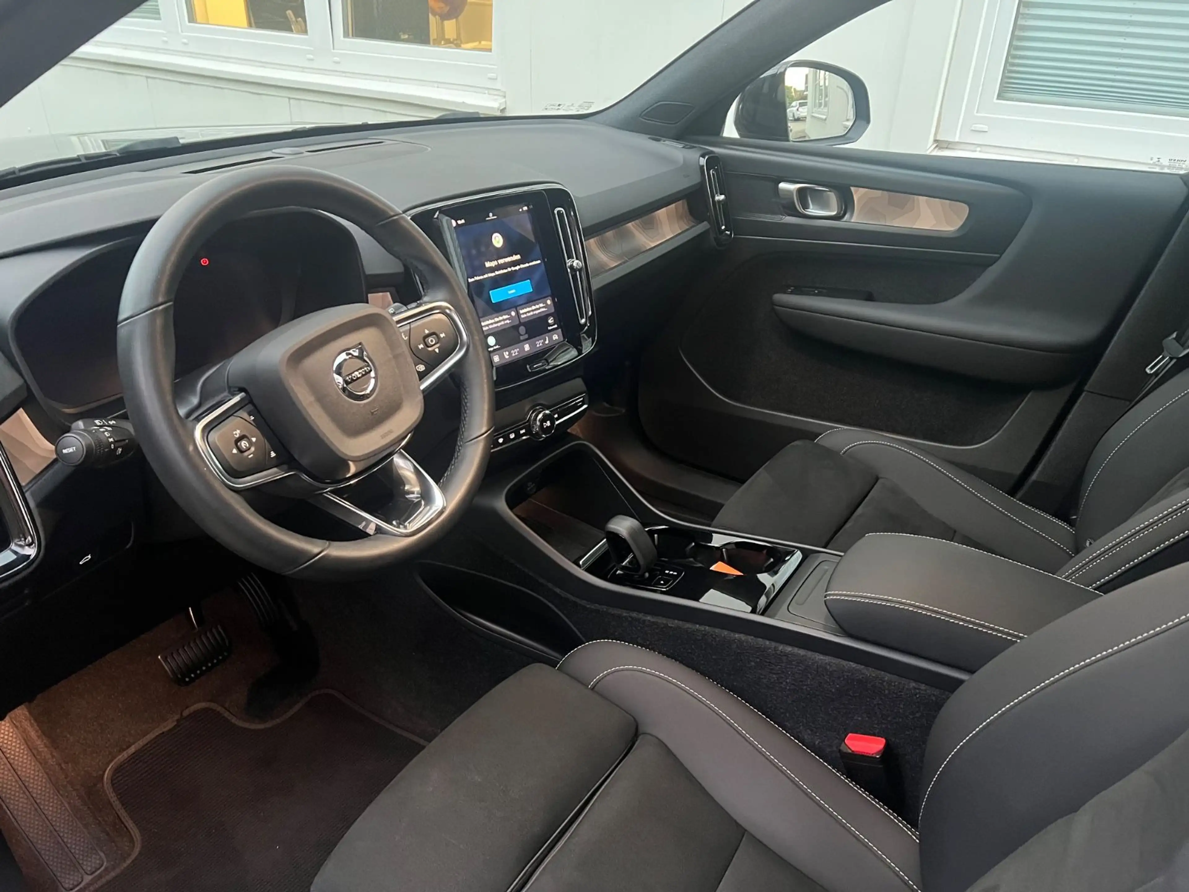 Volvo XC40 Recharge Single Motor PLUS GARANTIE — photo 10