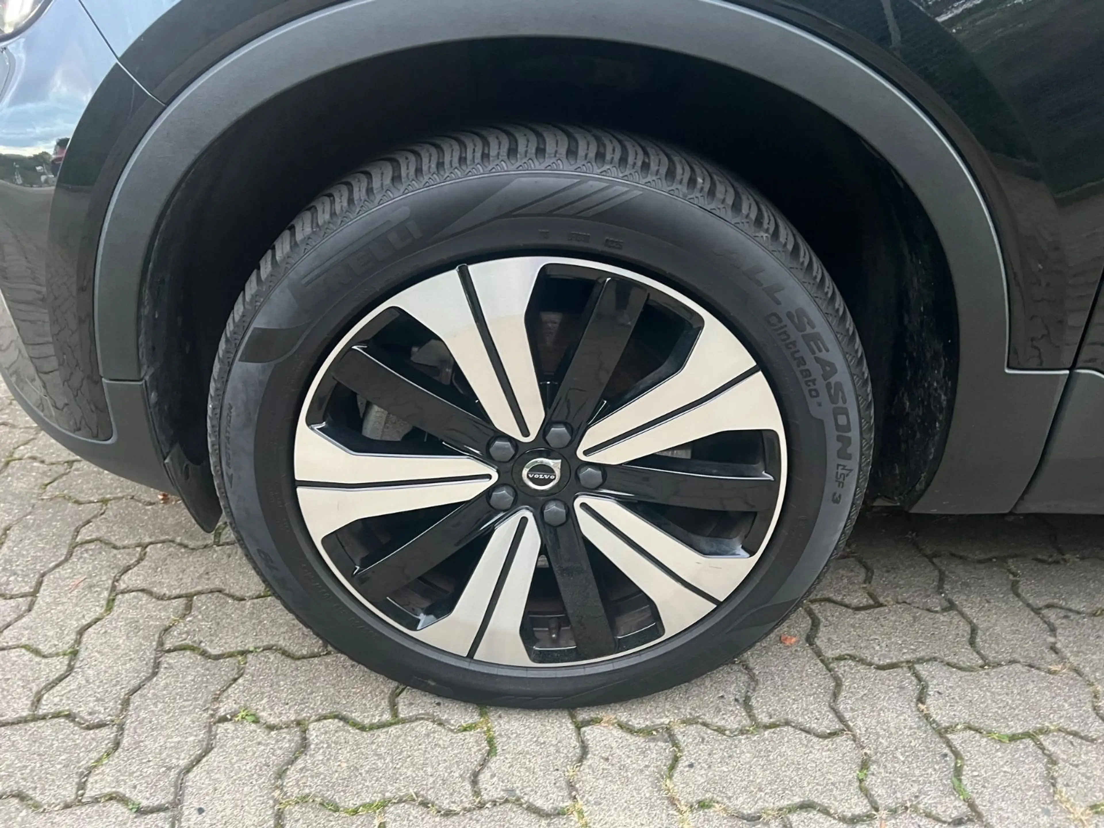 Volvo XC40 Recharge Single Motor PLUS GARANTIE — photo 9
