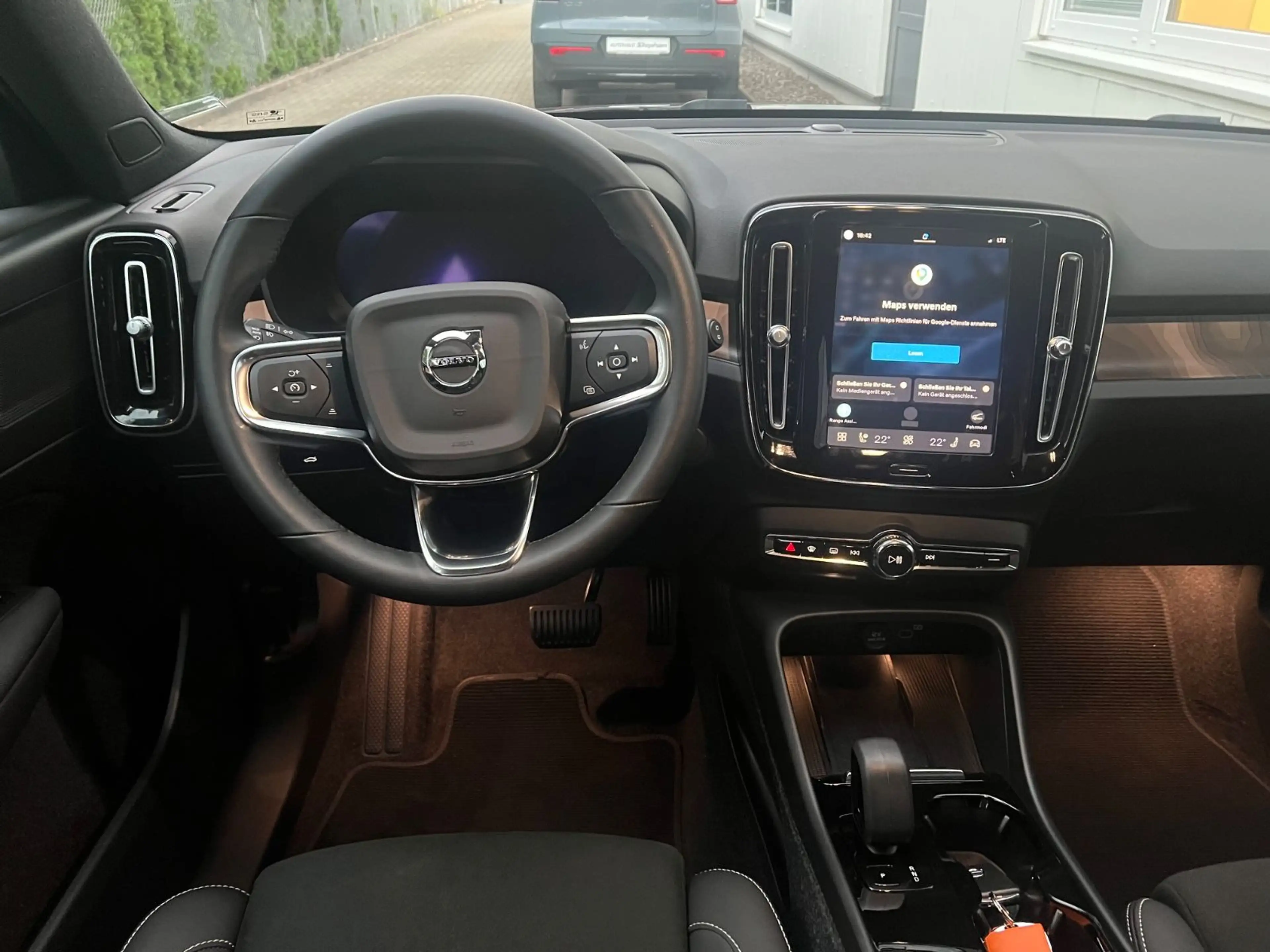 Volvo XC40 Recharge Single Motor PLUS GARANTIE — photo 15