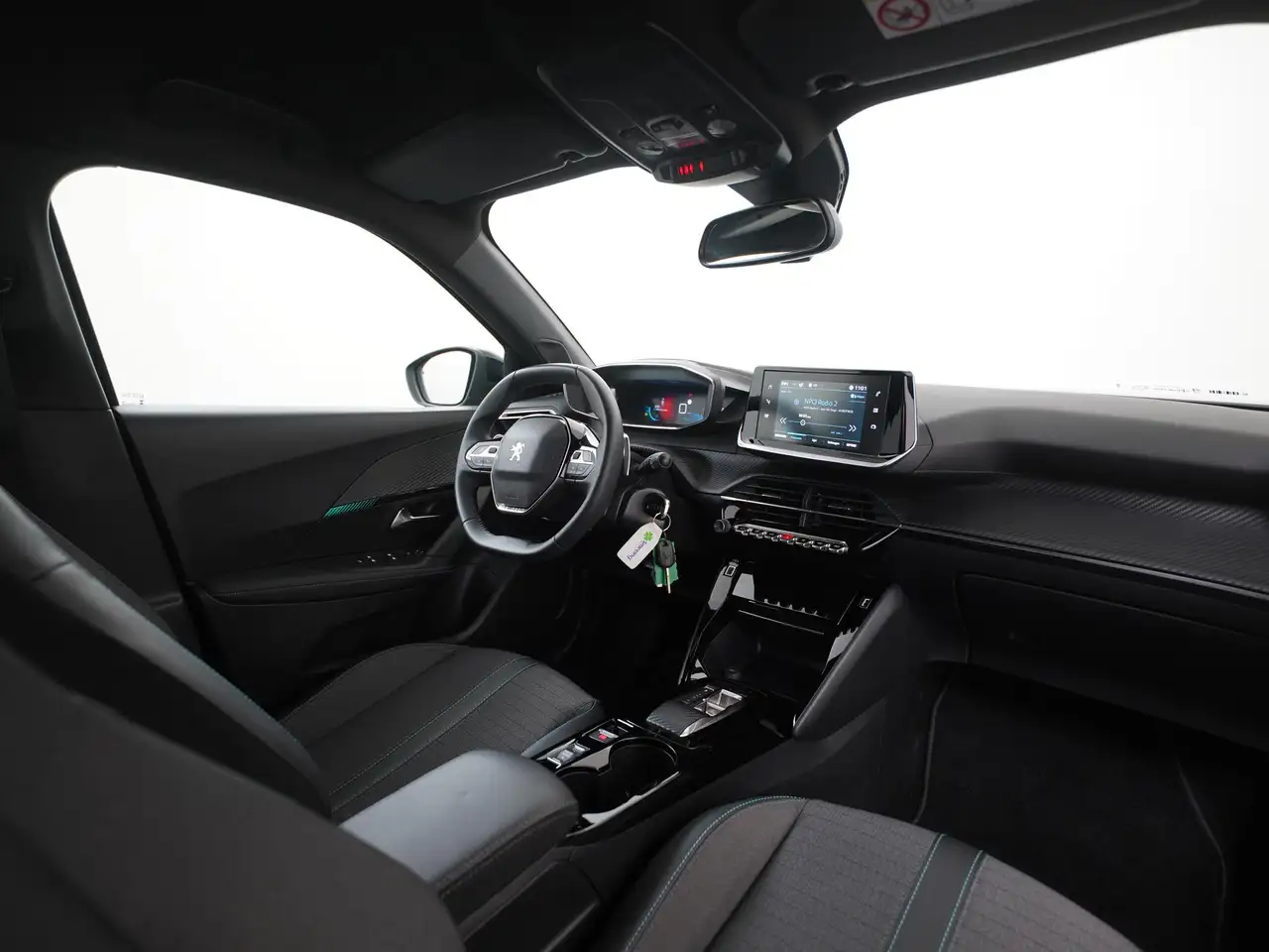 Peugeot 2008 1.2 PureTech Allure Pack Automaat Digital Cockpi, миниатюра 2