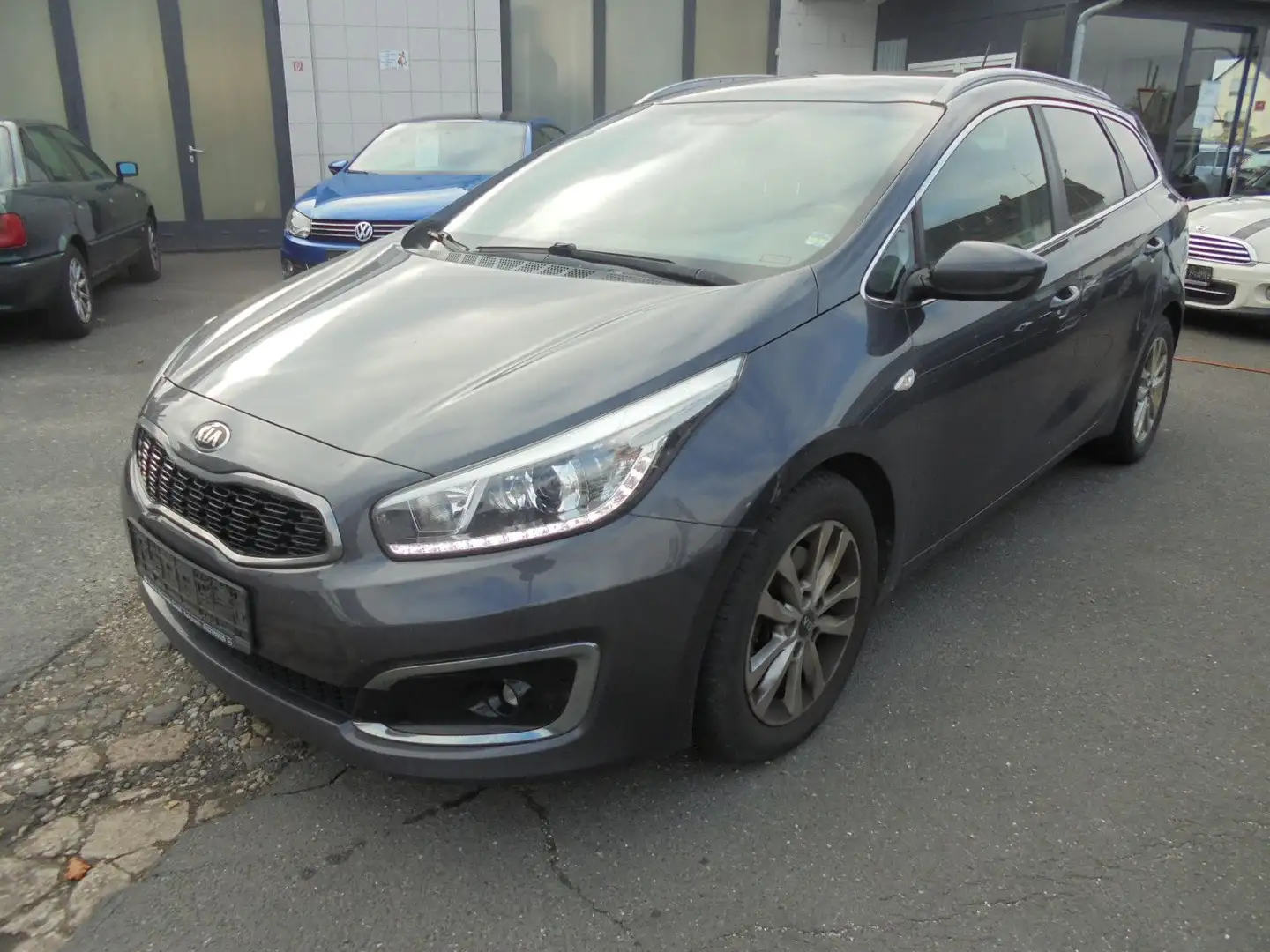 Kia Ceed / cee'd Dream Team - 1