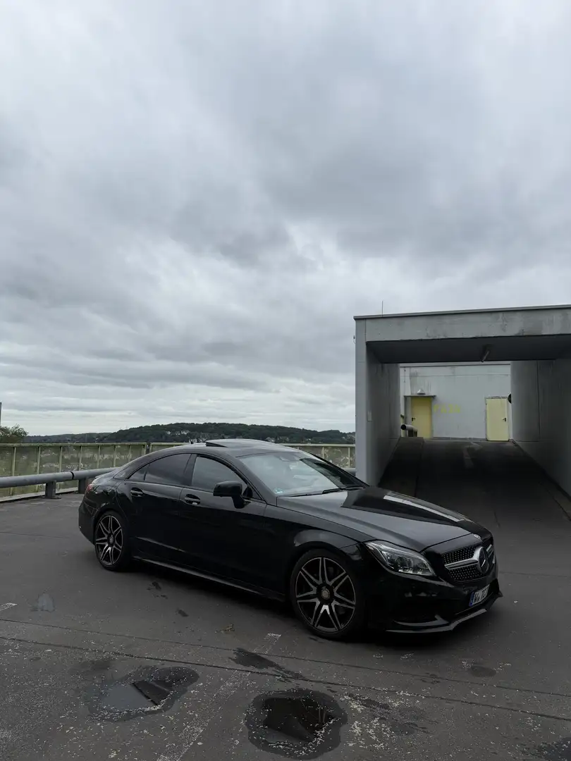 Mercedes-Benz CLS 350 CLS 350 BlueTec / d 4Matic (218.394) Schwarz - 1