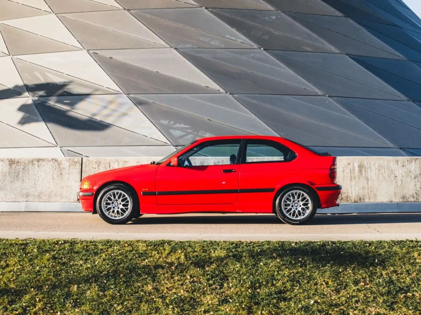 BMW 323 ti Compact Piros - 2