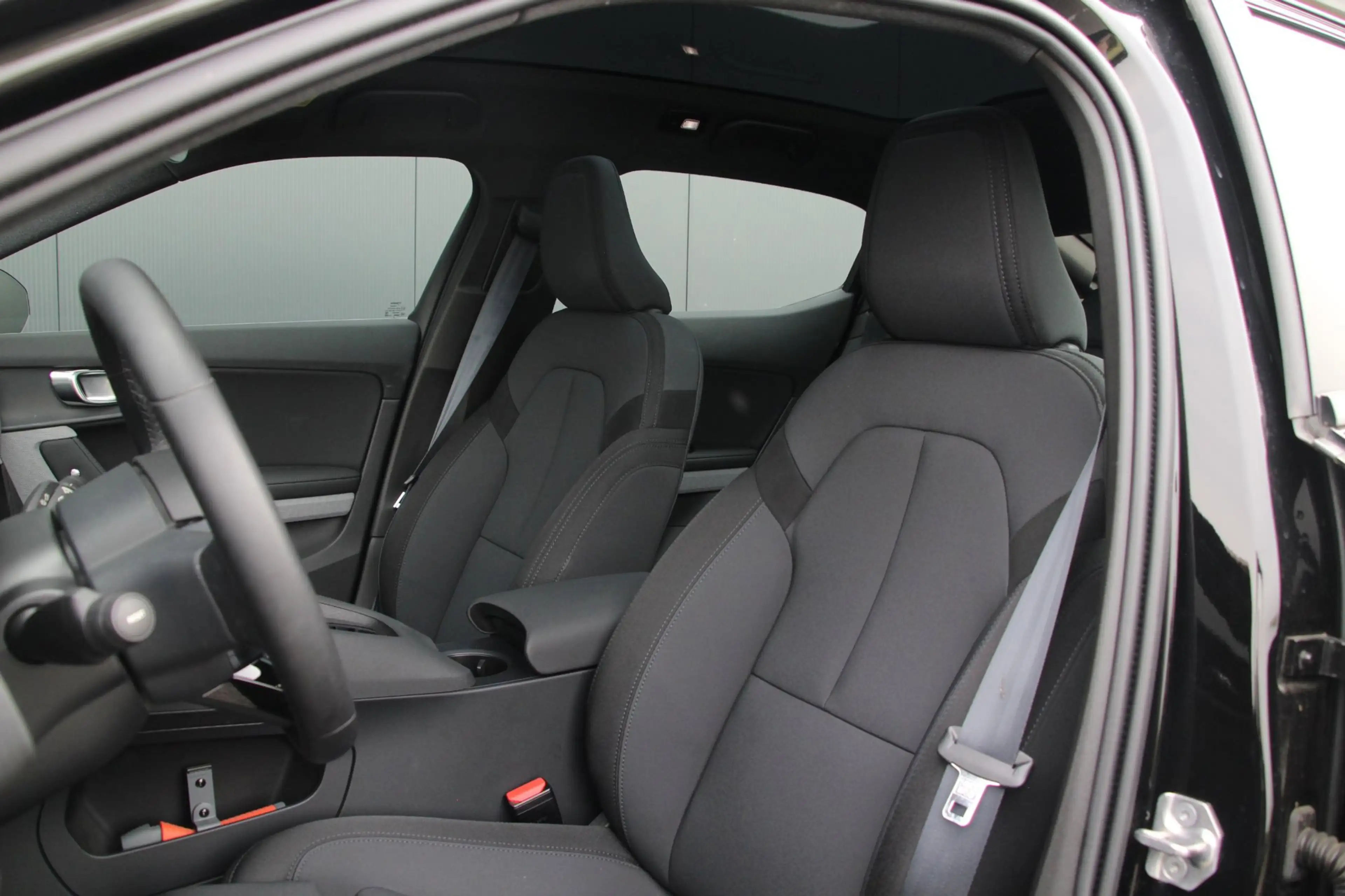 Polestar 2 Long Range Dual Motor Launch Edition 78kWh | SOH 9 — photo 13