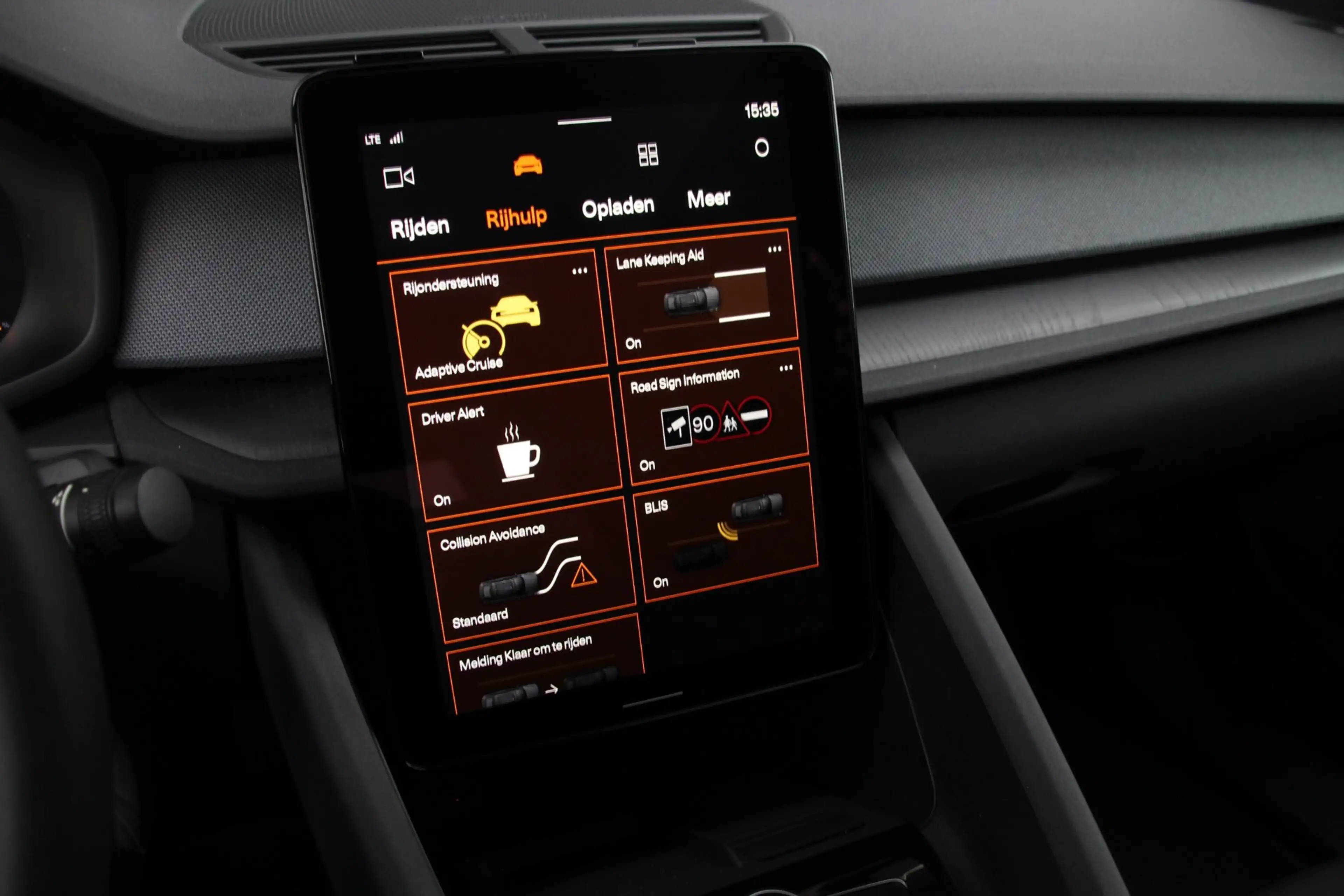 Polestar 2 Long Range Dual Motor Launch Edition 78kWh | SOH 9 — photo 25