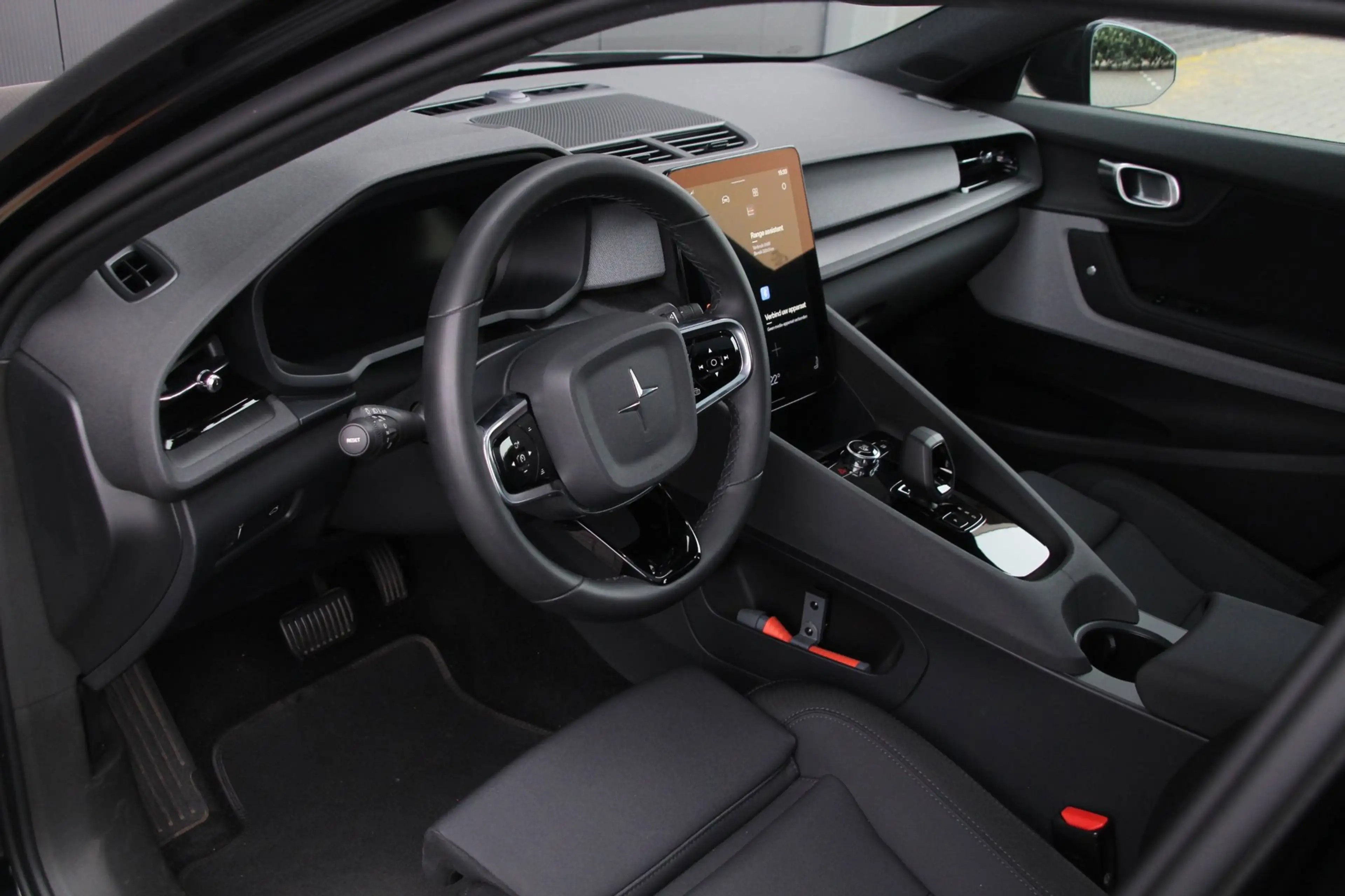 Polestar 2 Long Range Dual Motor Launch Edition 78kWh | SOH 9 — photo 19