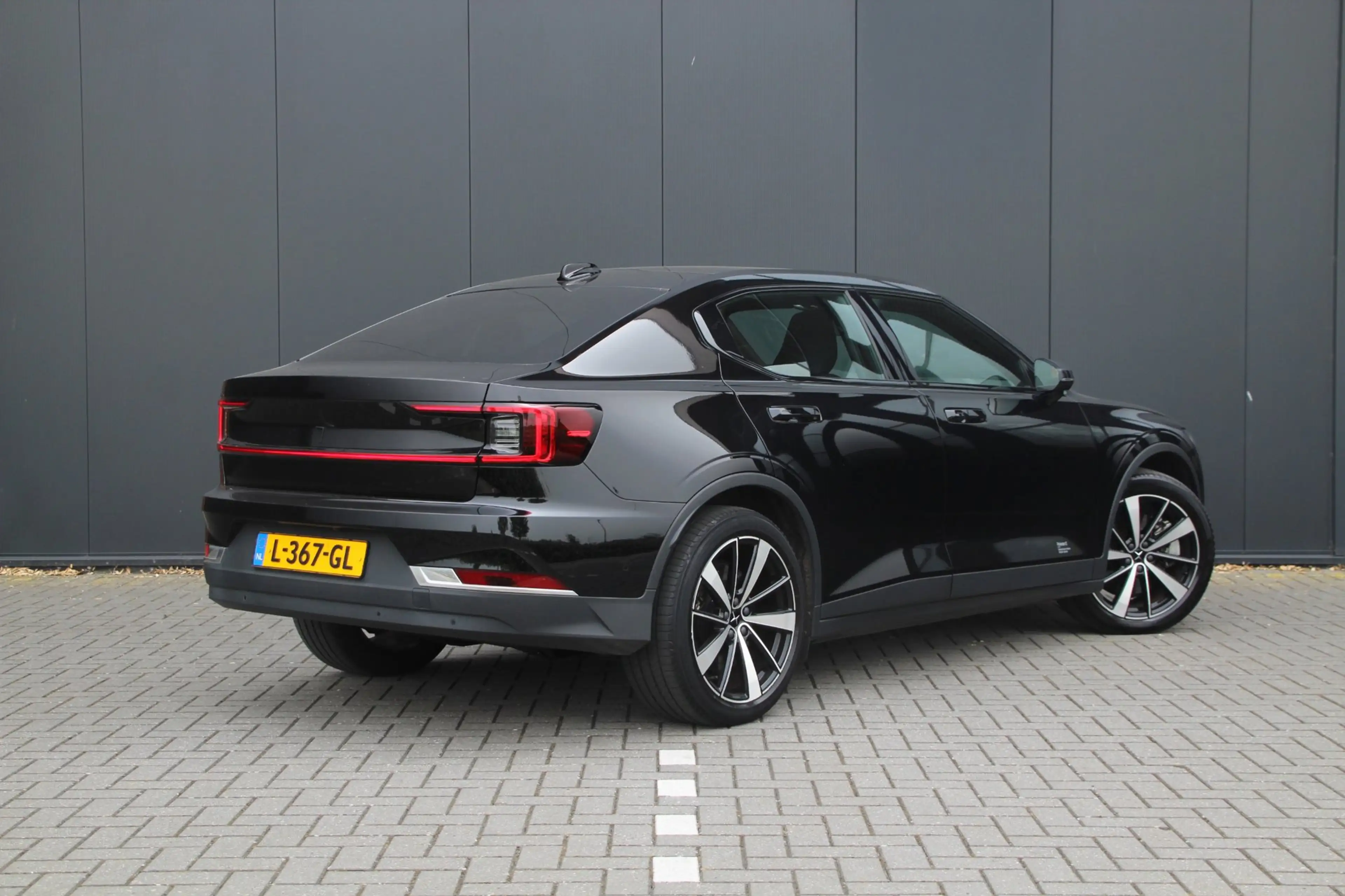 Polestar 2 Long Range Dual Motor Launch Edition 78kWh | SOH 9 — photo 6