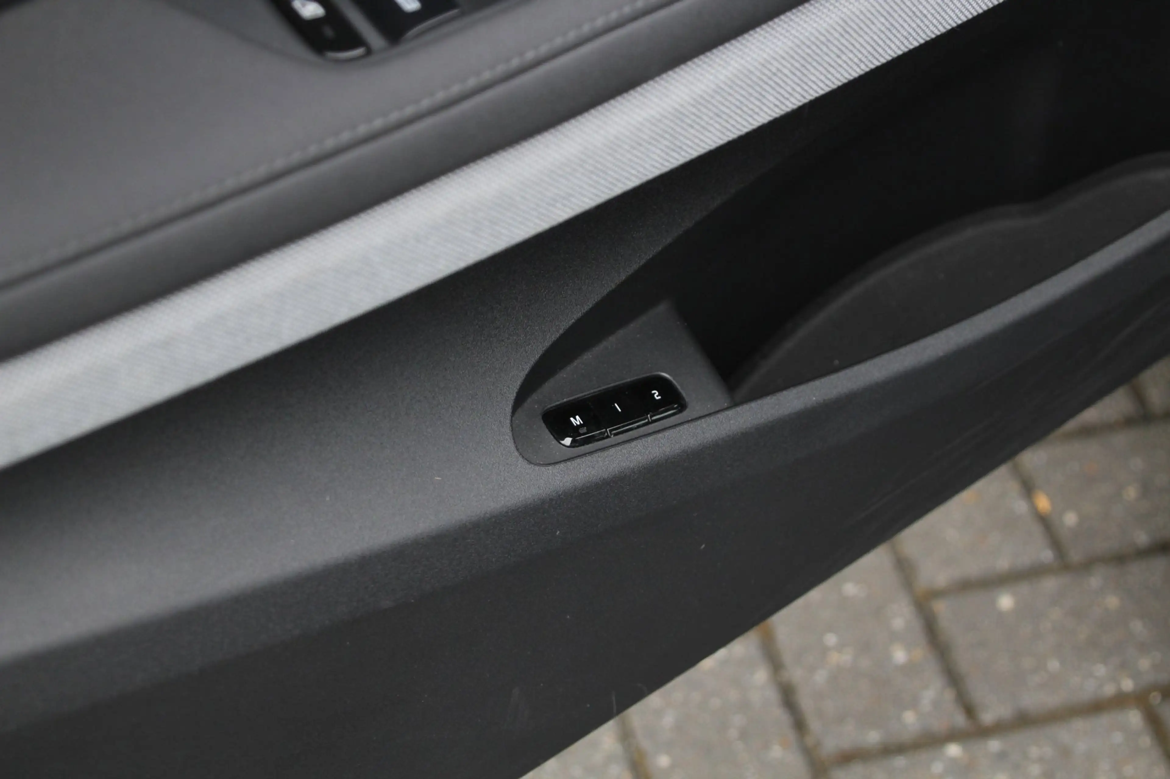Polestar 2 Long Range Dual Motor Launch Edition 78kWh | SOH 9 — photo 16
