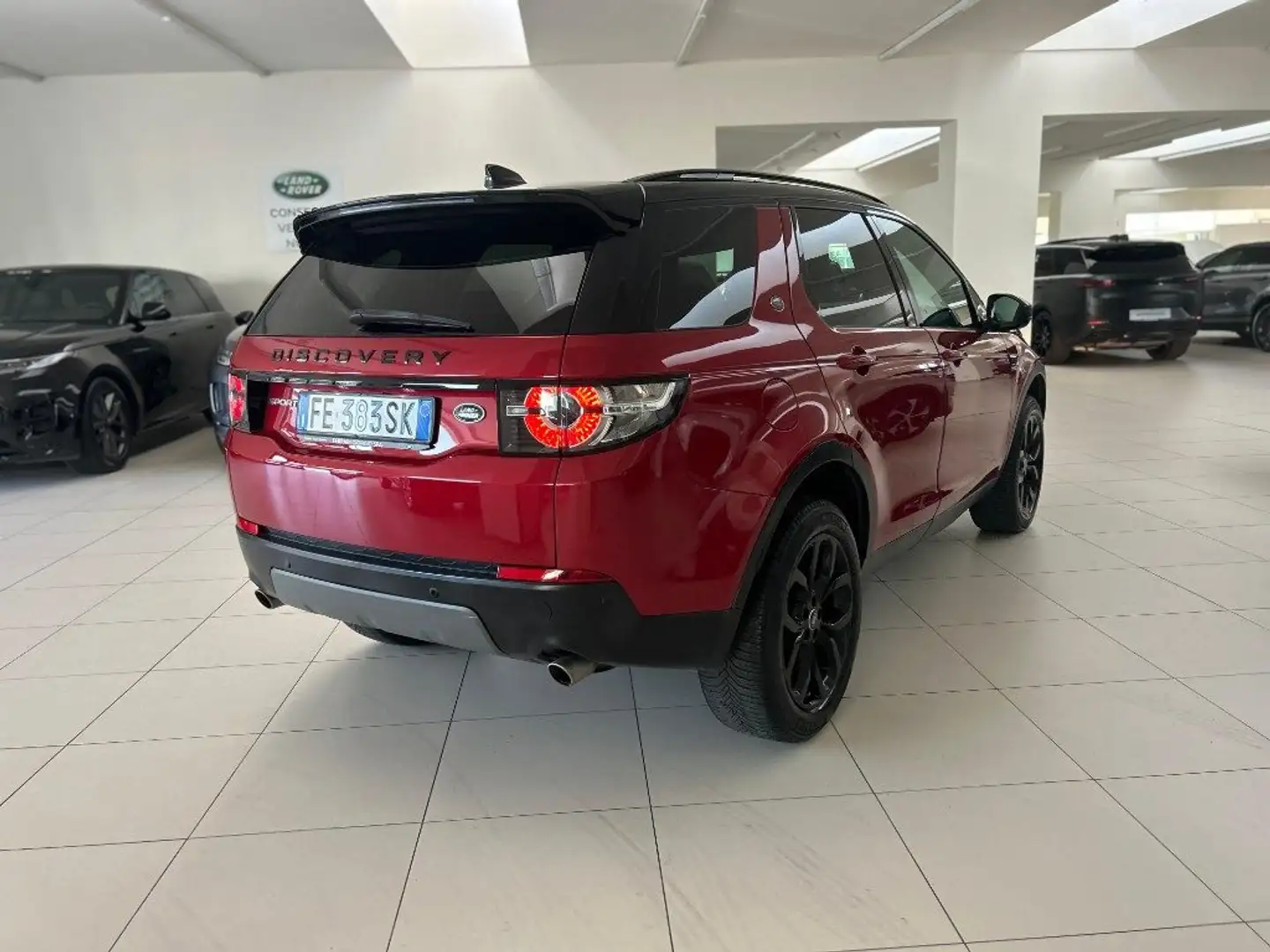 Land Rover Discovery Sport 2.0 TD4 150 CV SE Rosso - 2