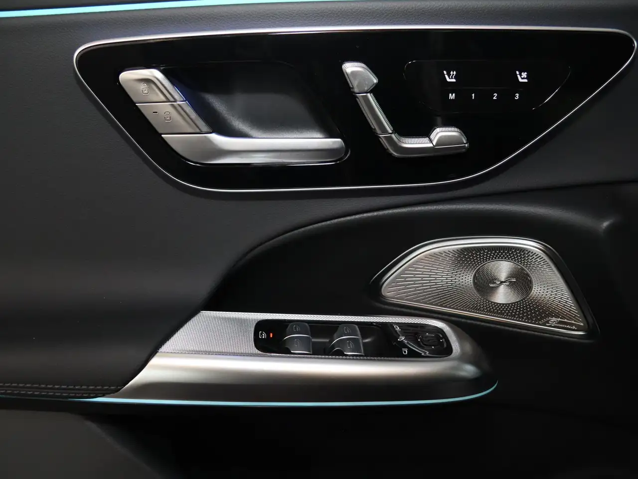 Mercedes-Benz E-Class 2026 — фото 14