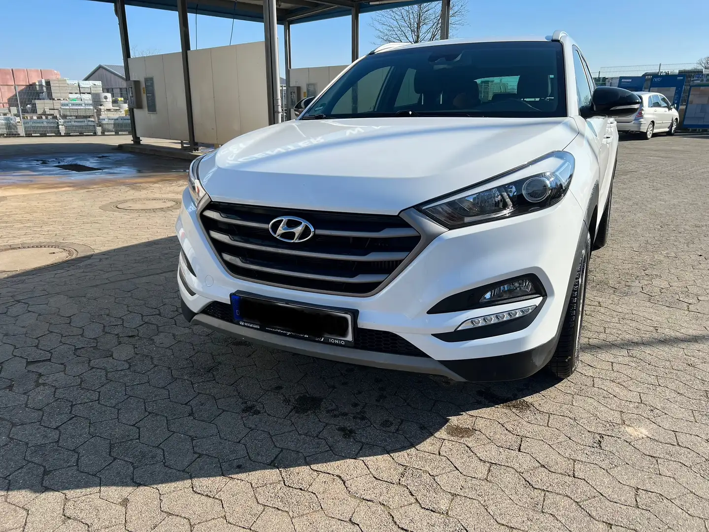 Hyundai TUCSON Tucson 1.6 Turbo 2WD DCT Passion Weiß - 1