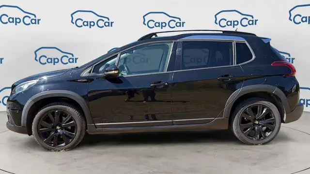 Peugeot 2008 view 2