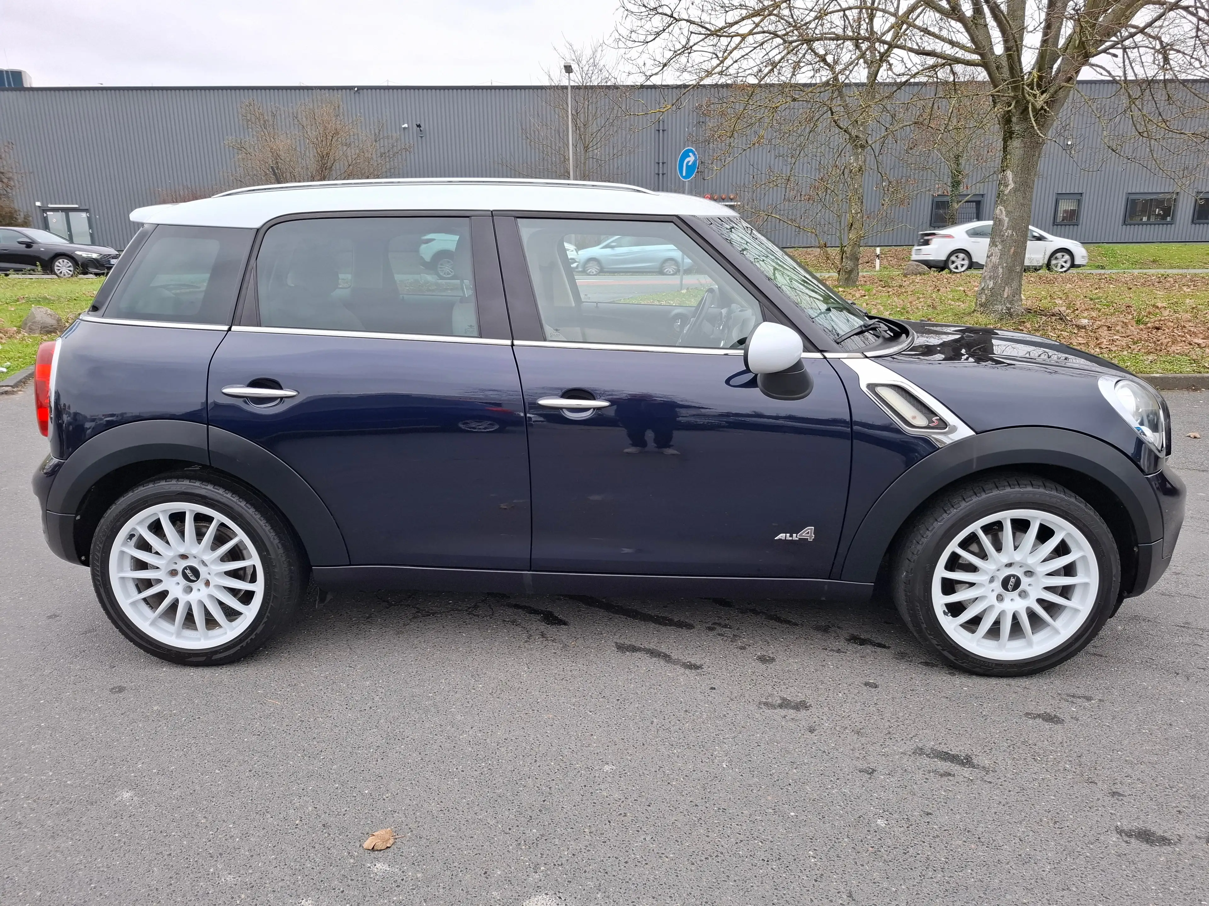 MINI Cooper S Countryman Cooper S All4*NAVI*XENON*LEDER*Sitzhzg*Pano*18"Alu — photo 5