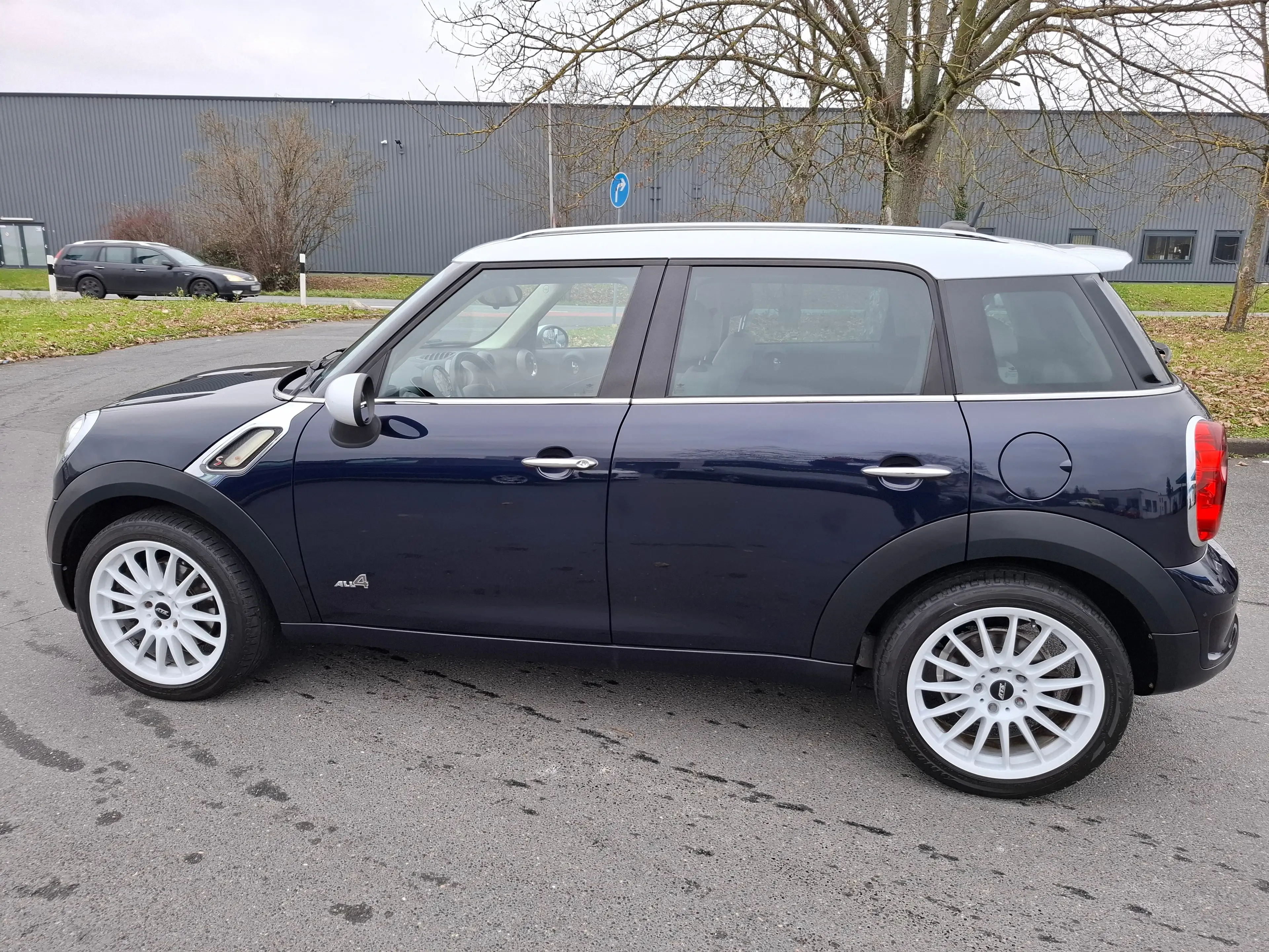 MINI Cooper S Countryman Cooper S All4*NAVI*XENON*LEDER*Sitzhzg*Pano*18"Alu — photo 10