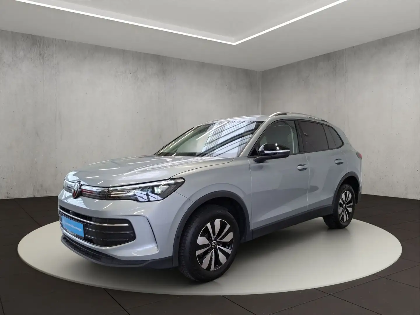 Volkswagen Tiguan Life 2,0 l TDI SCR 4MOTION 142 kW (193 PS Silber - 1