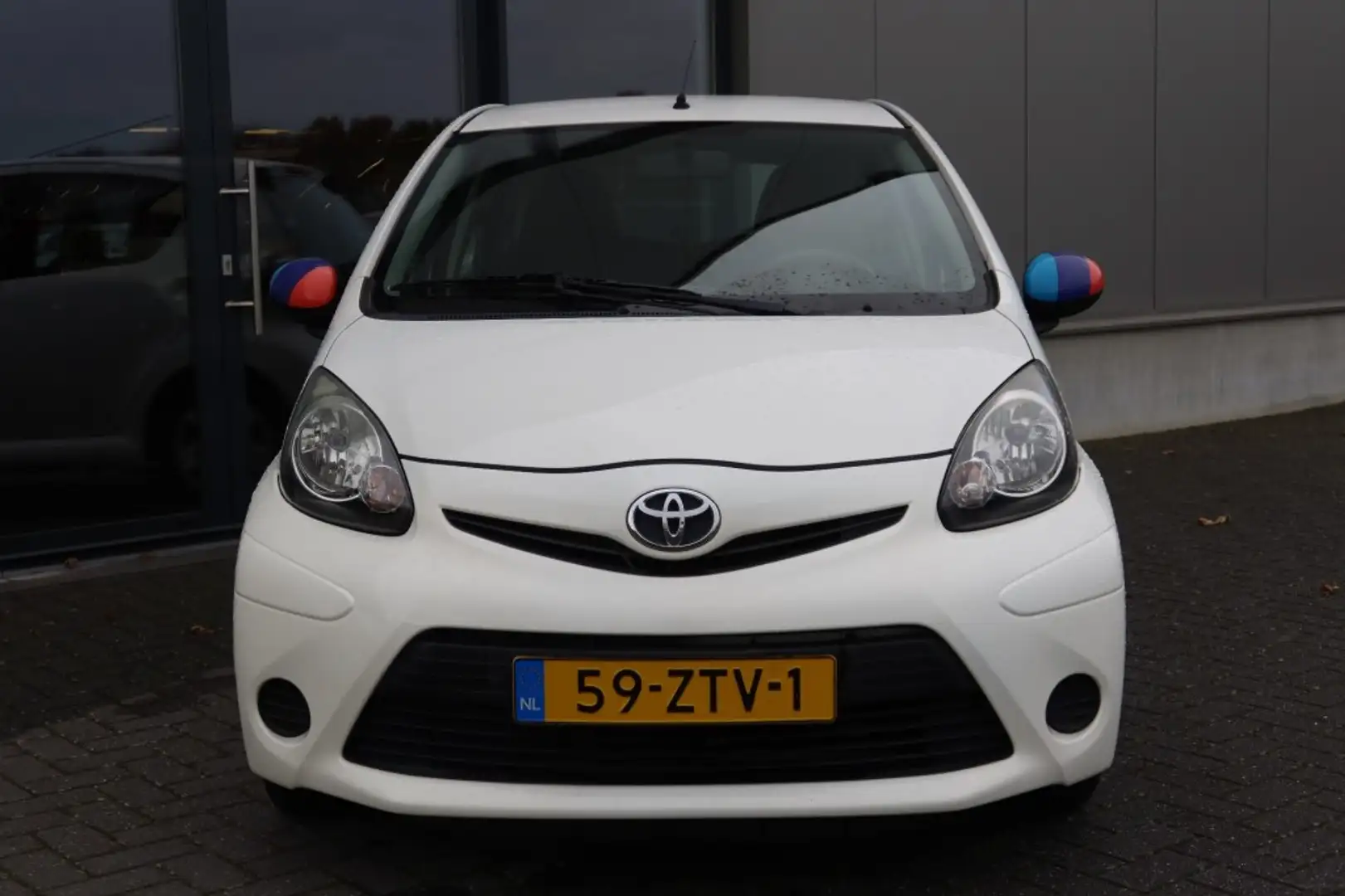 Toyota Aygo 1.0 VVT-i Comfort 5drs. Airco Blanc - 2