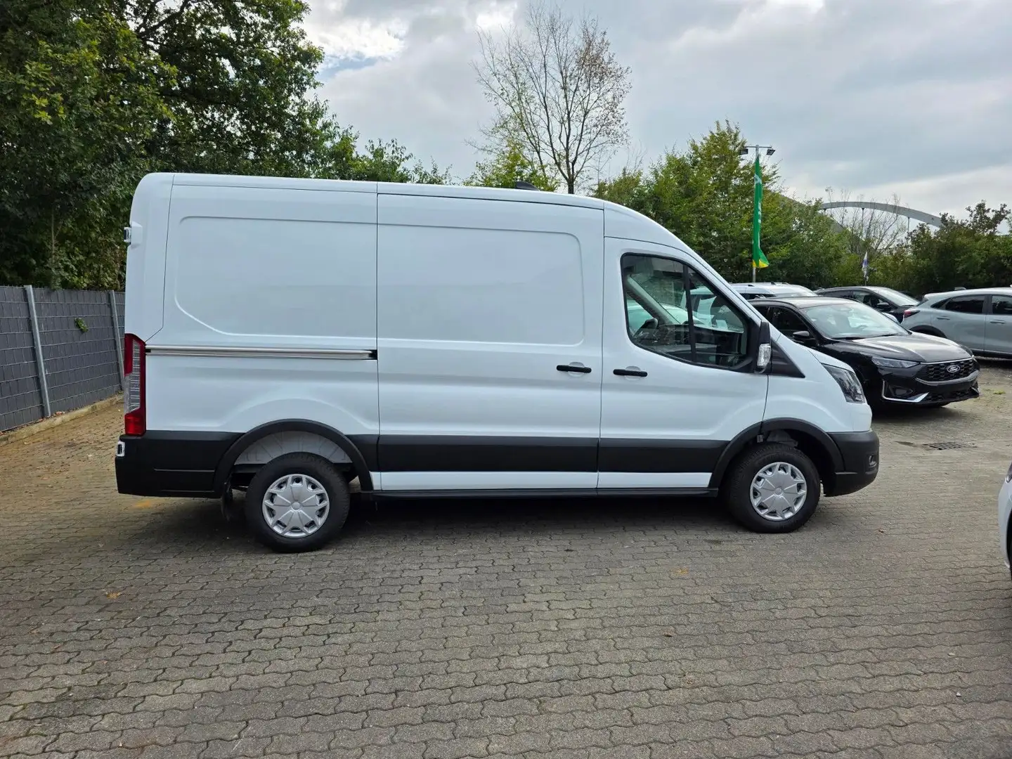 Ford Transit Kasten 310 L2 Trend Weiß - 2