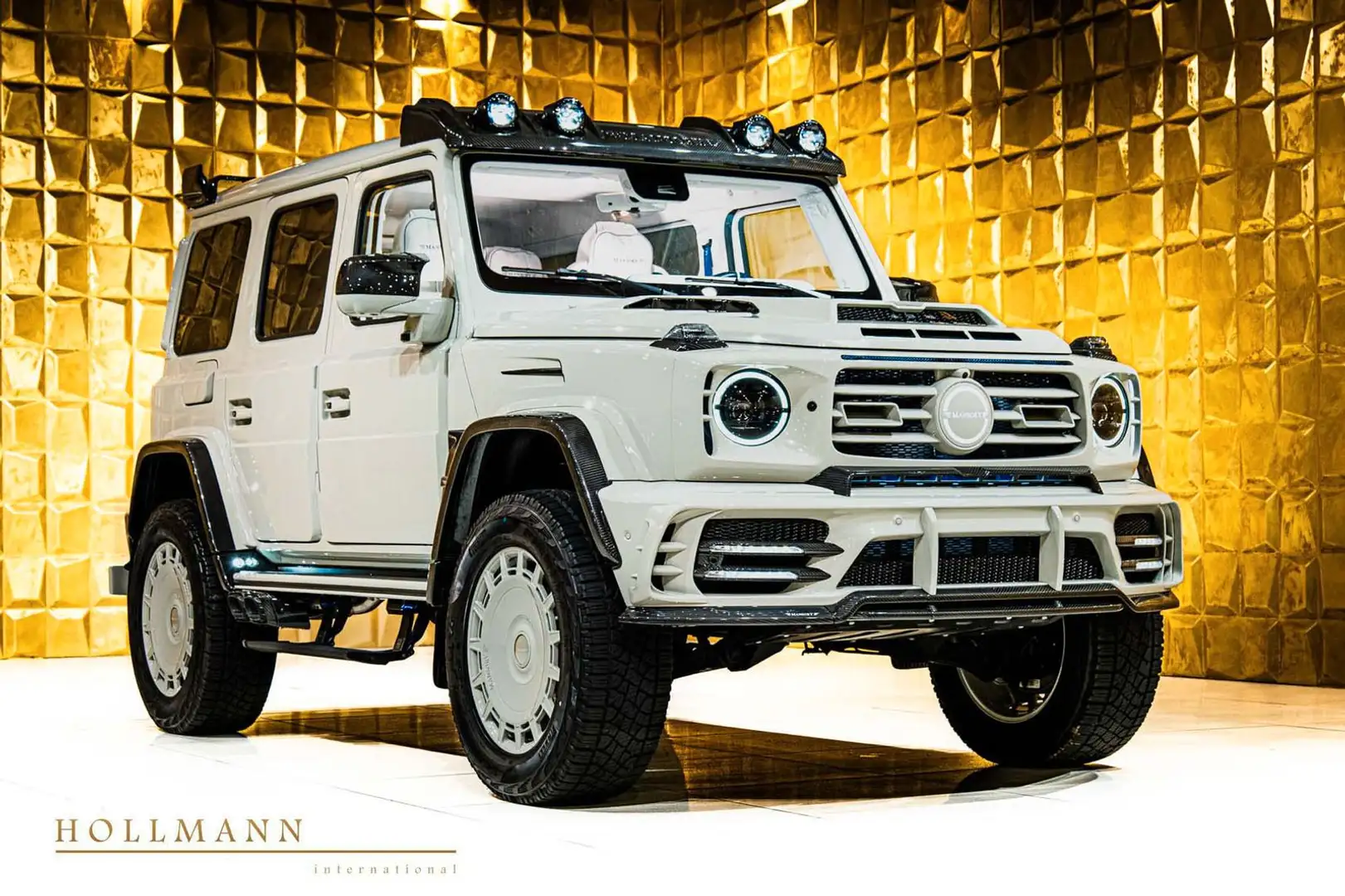Mercedes-Benz G 63 AMG by MANSORY GRONOS P850 1 of 10 Silber - 1