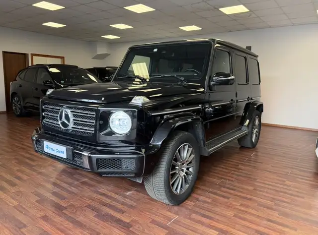 Mercedes-Benz G 400 d Premium Plus 330cv auto