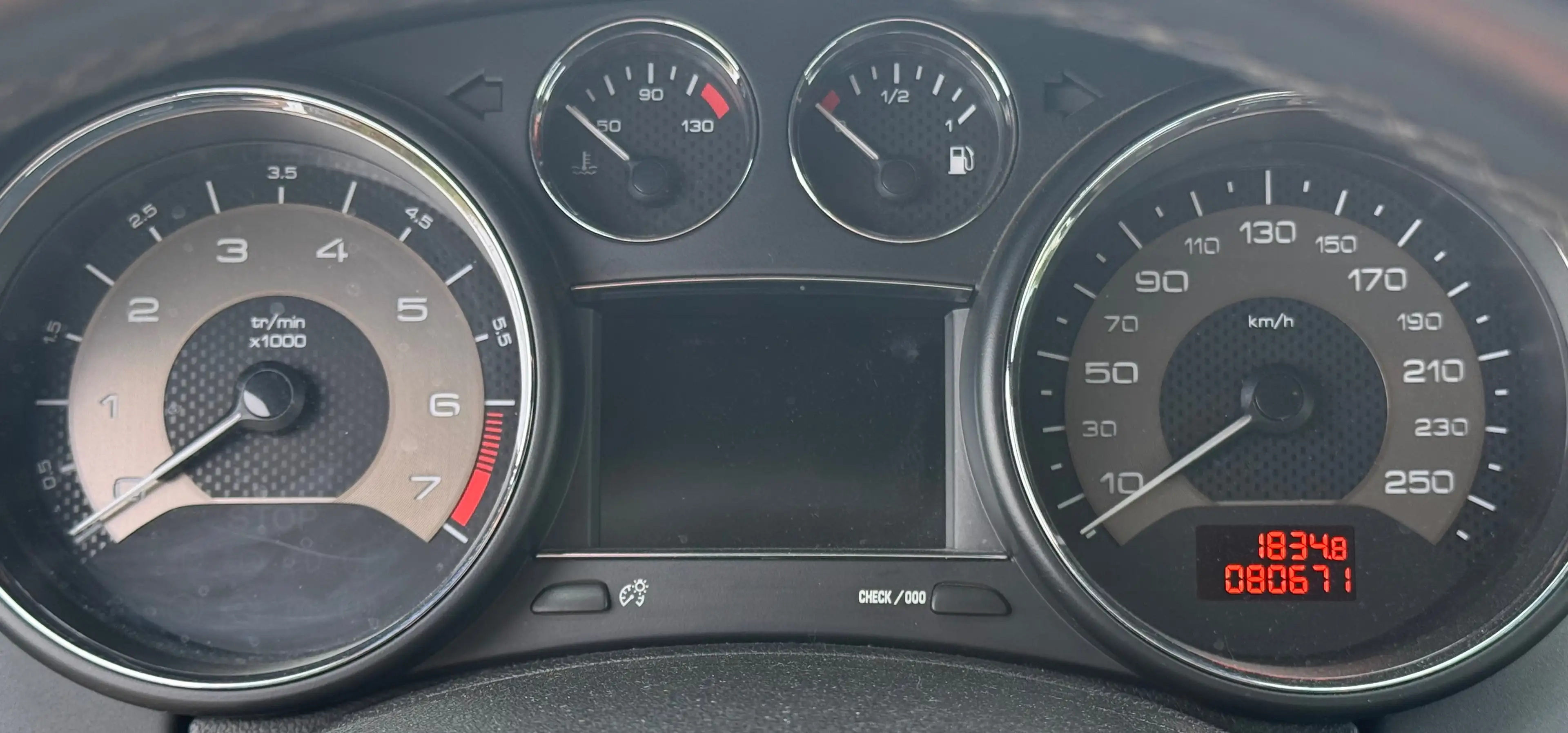 Peugeot RCZ 1.6 THP - Sg chauffants - Bluetooth - Intr cuir — photo 7
