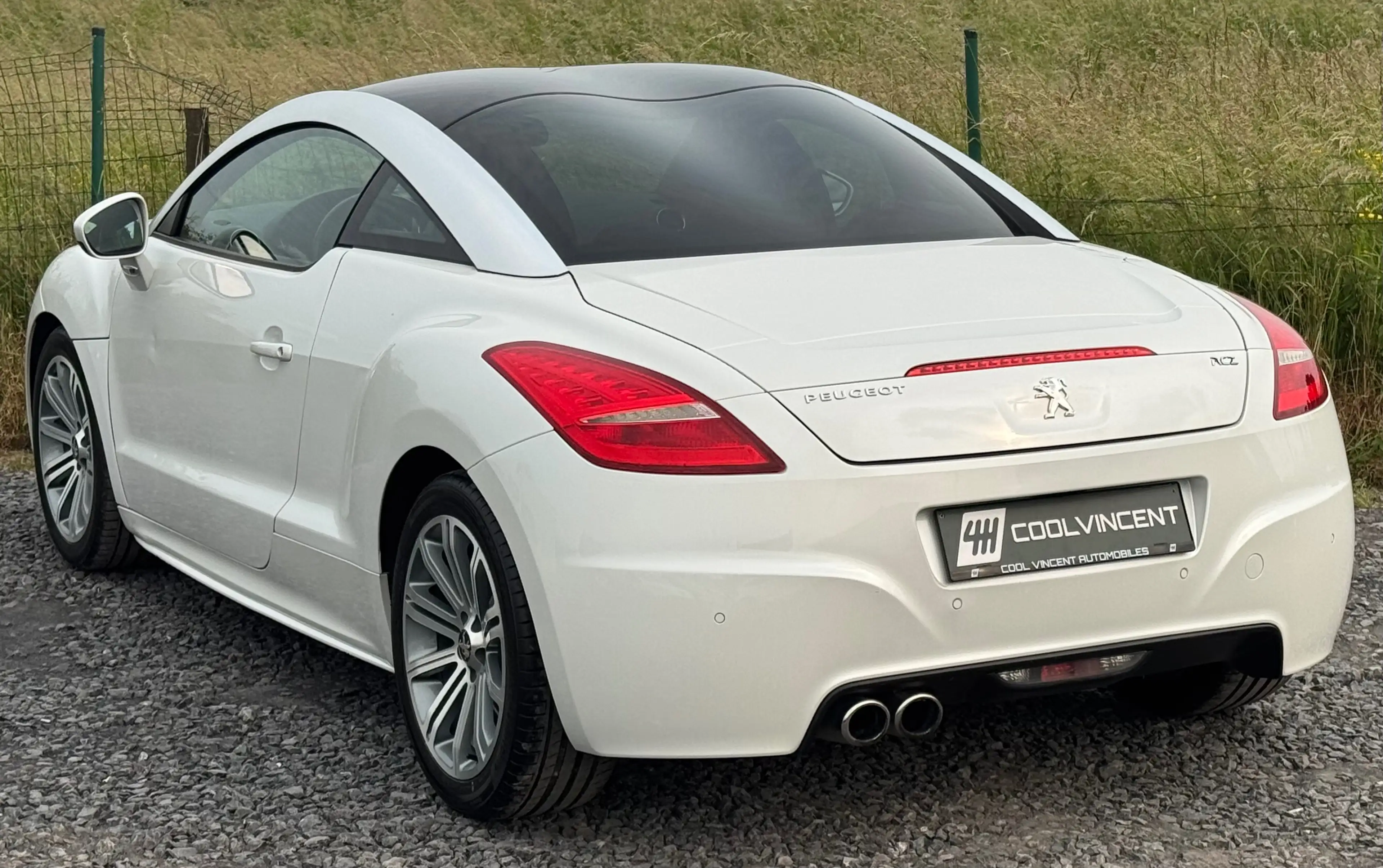 Peugeot RCZ 1.6 THP - Sg chauffants - Bluetooth - Intr cuir — photo 6