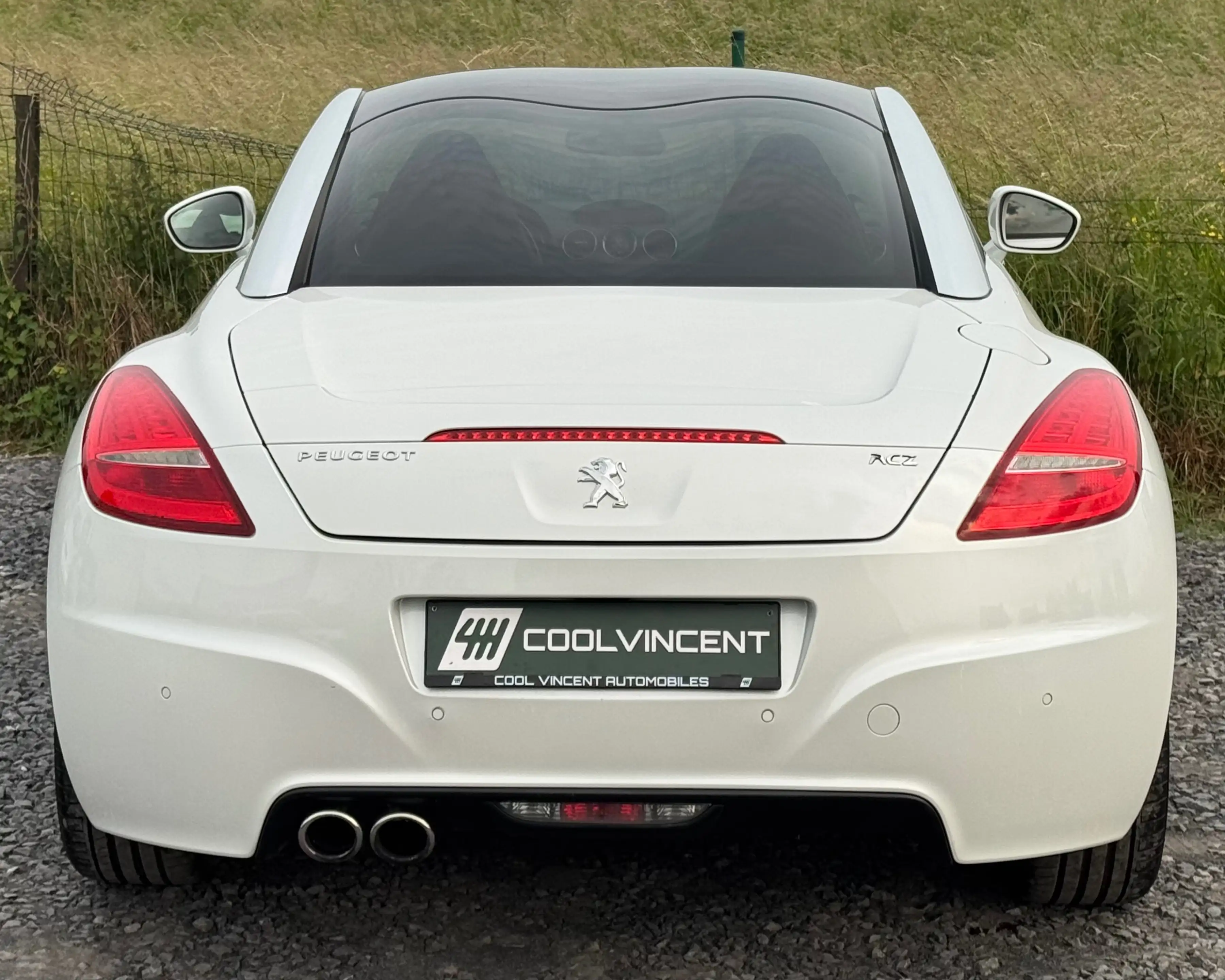 Peugeot RCZ 1.6 THP - Sg chauffants - Bluetooth - Intr cuir — photo 5