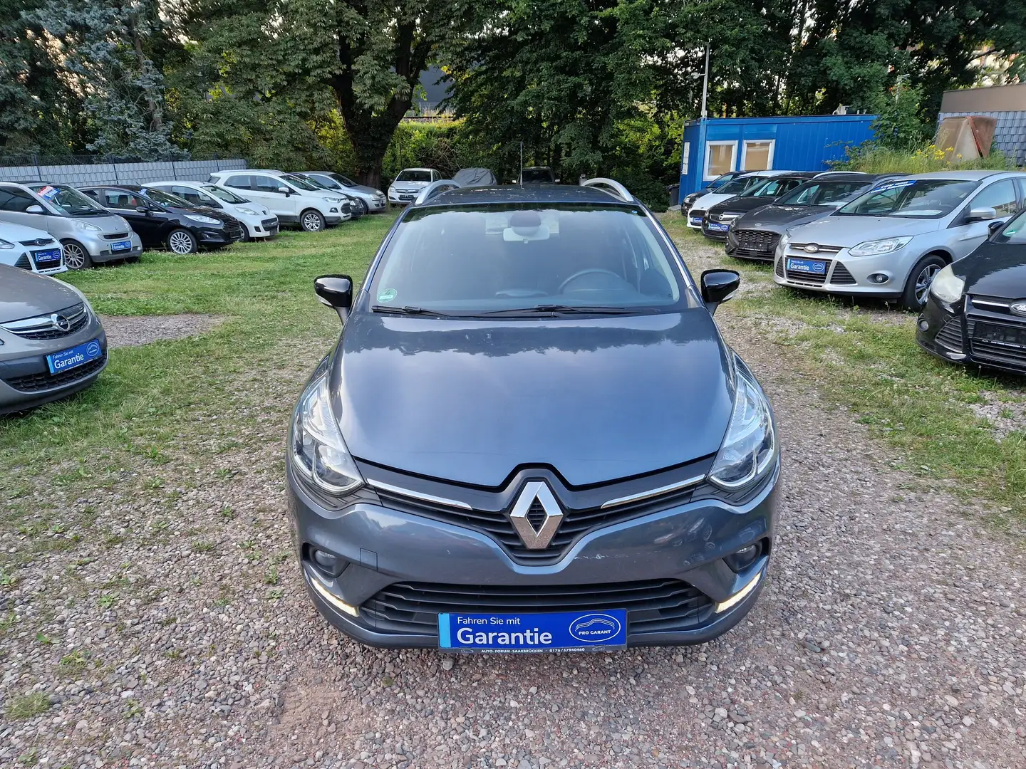Renault Clio Grandtour Klimatro 91Tkm LED Navi Sitzhz 2Hnd PDC Gris - 2