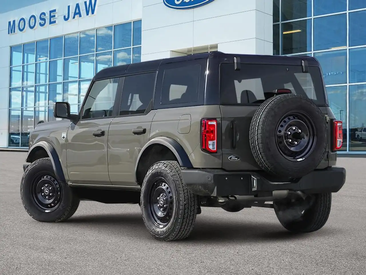 Ford Bronco photo Ford Bronco