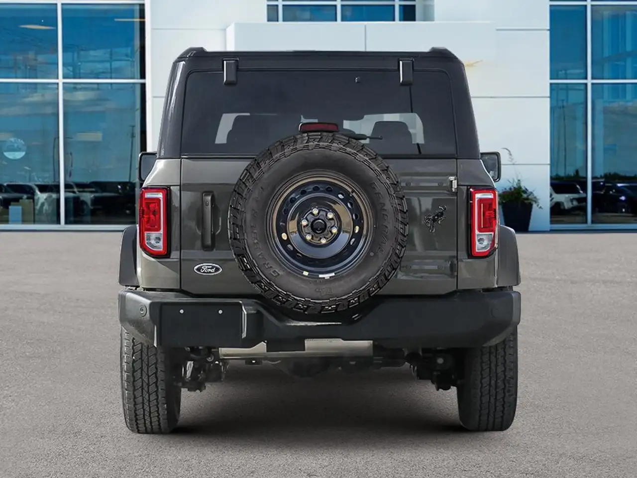 Ford Bronco photo Ford Bronco