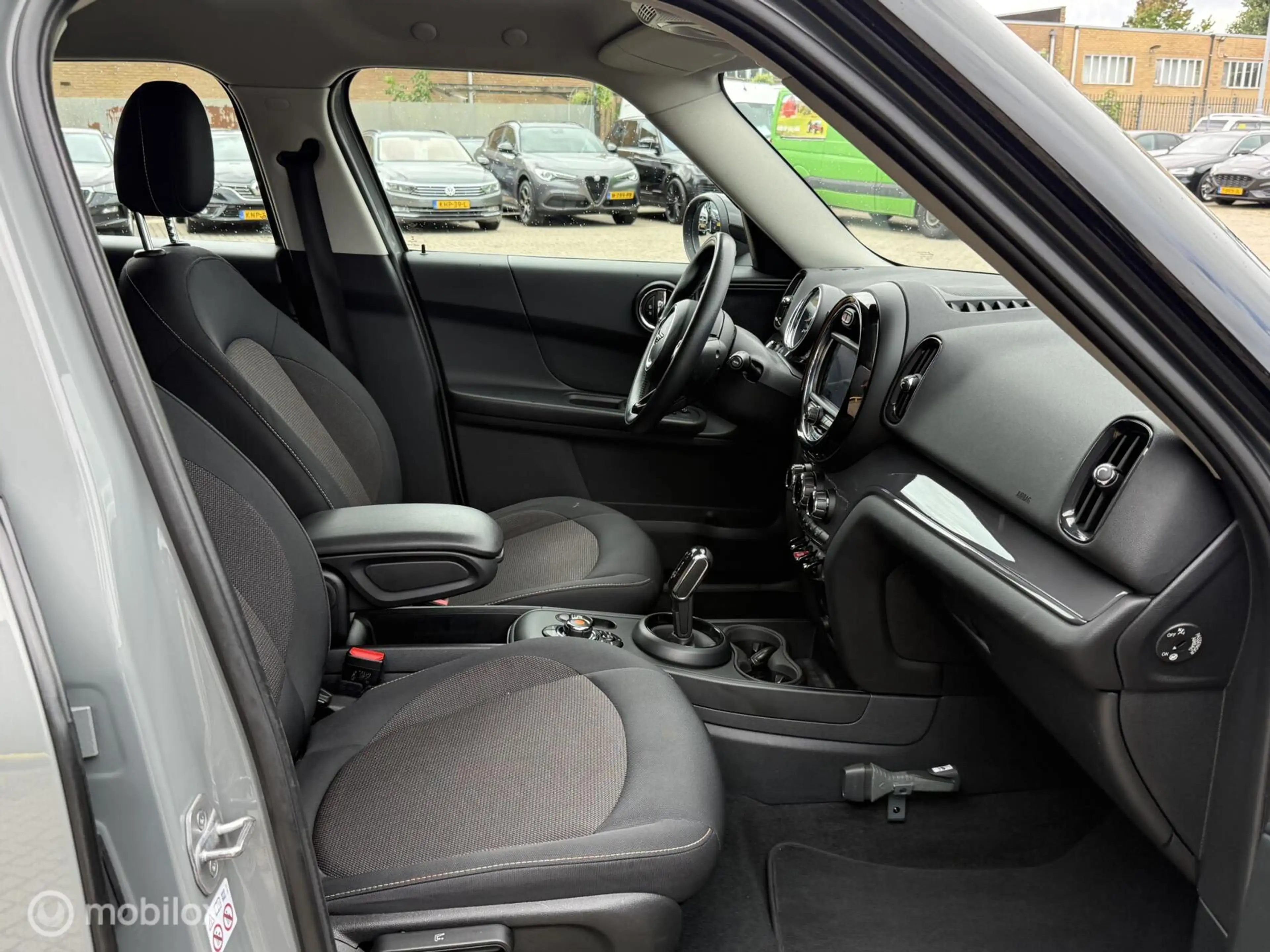 MINI One Countryman 1.5 Chili AUTOMAAT | CARPLAY | PDC — photo 13