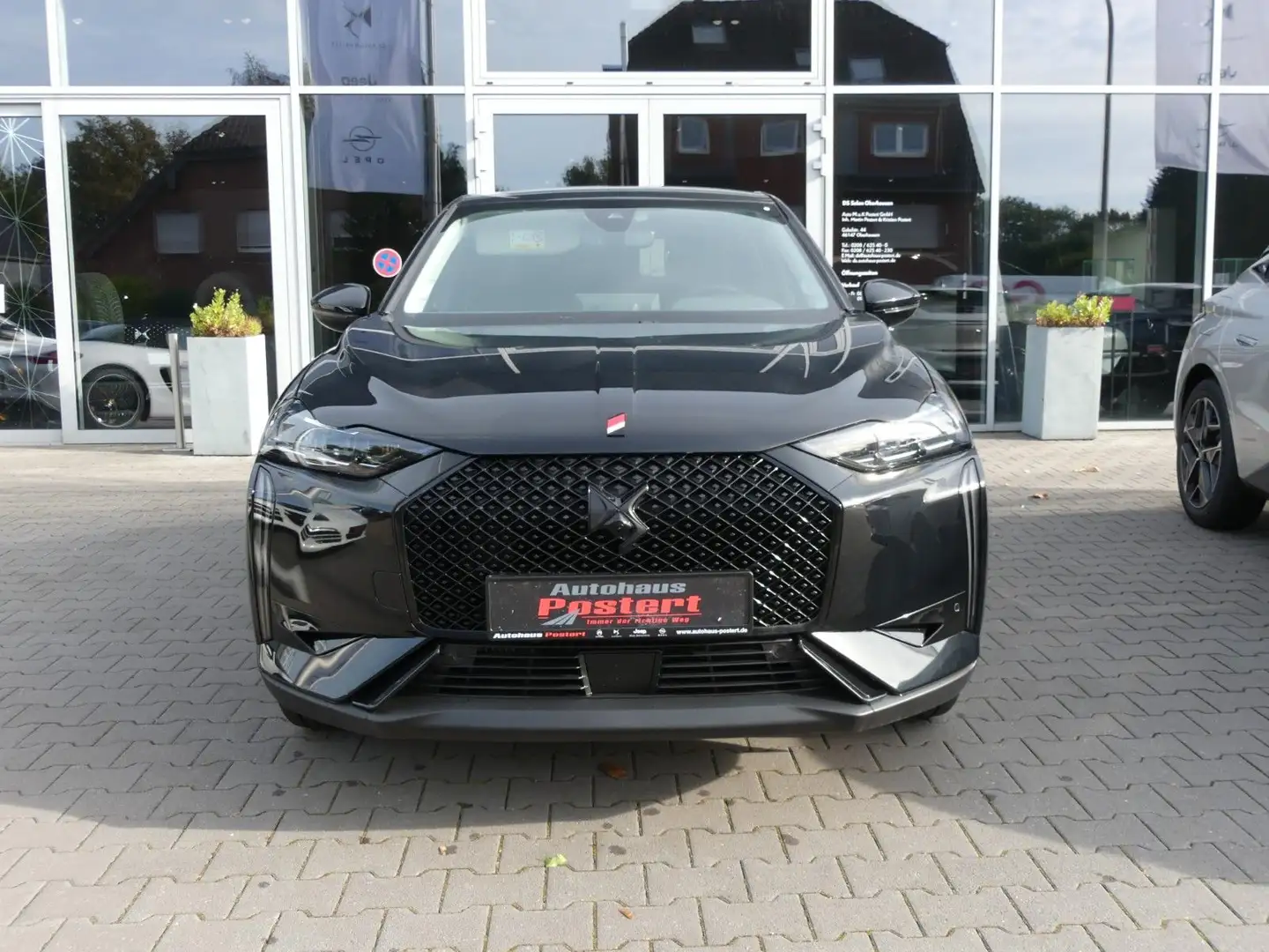 DS Automobiles DS 3 Crossback BlueHDi 130 Perfor.+Sitz.H. Fekete - 2