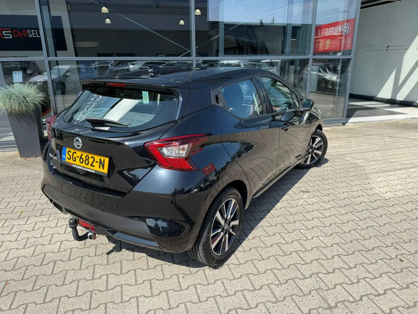 Nissan Micra 0.9 IG-T Acenta *Trekhaak & Apple Carplay* Schwarz - 2