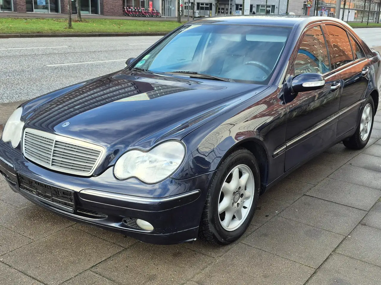 Mercedes-Benz C 180 Elegance, foto 3
