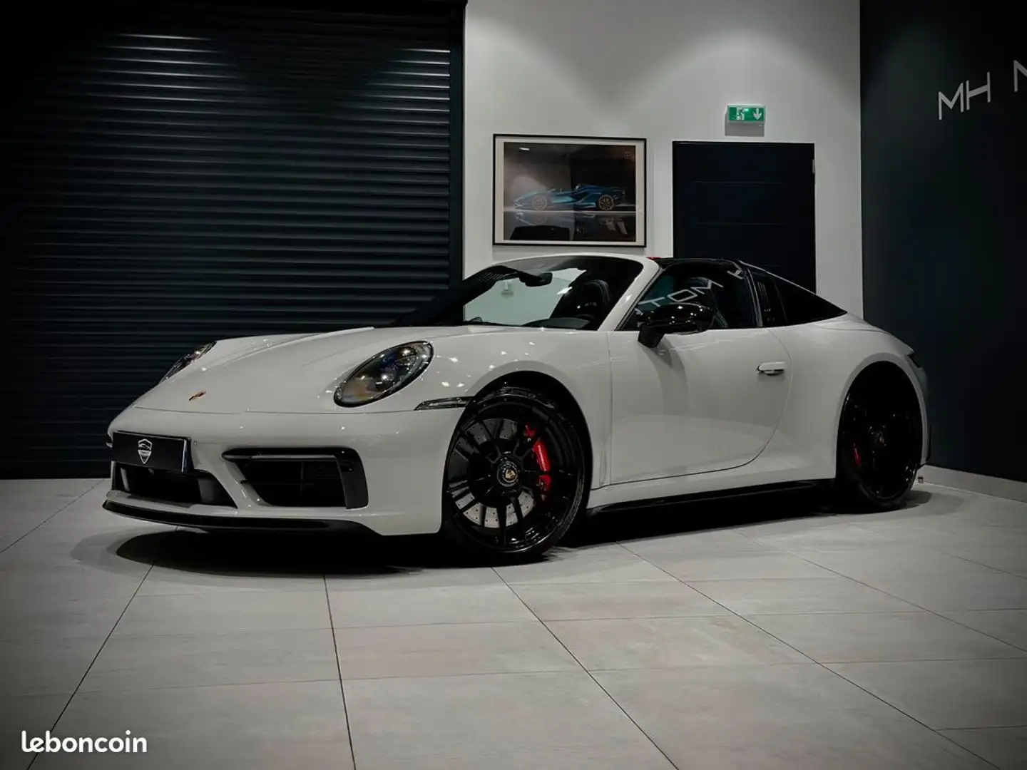 Porsche 992 992 TARGA 4 GTS SPORTDESIGN EXCLUSIVE 3.0i 480 CH PDK 8 GRIS CRAIE-FEUX MATRIX-PACK CARBONE-VOLANT CARBONE-PACK INT GTS-C Gris - 1